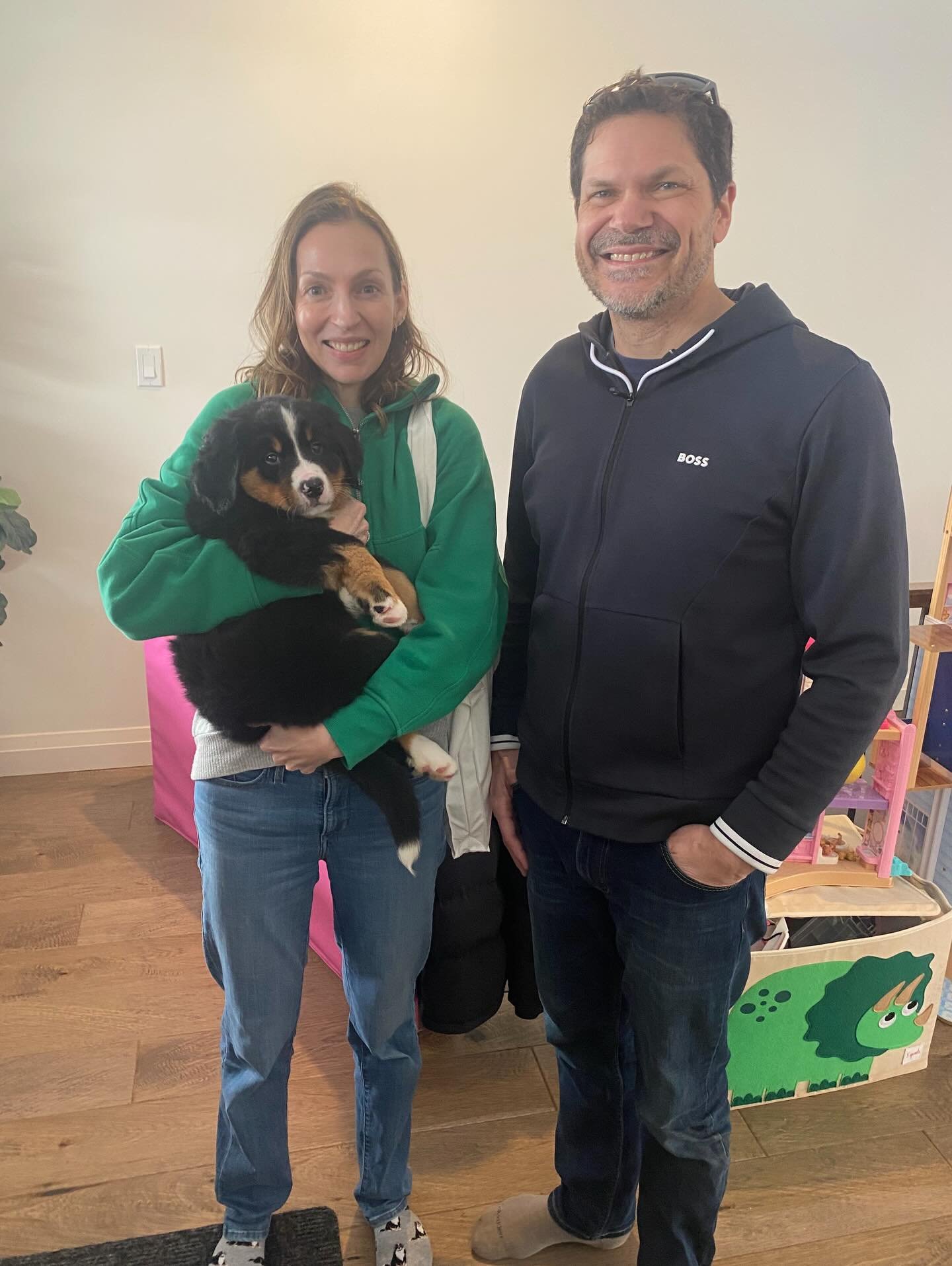 Off goes the first pup from Mina&rsquo;s litter today. This couple flew here from BC for a pup and are excited to surprise their kids tomorrow!  With this couple flying here from BC and another family from Alberta on Monday, we couldn&rsquo;t be more