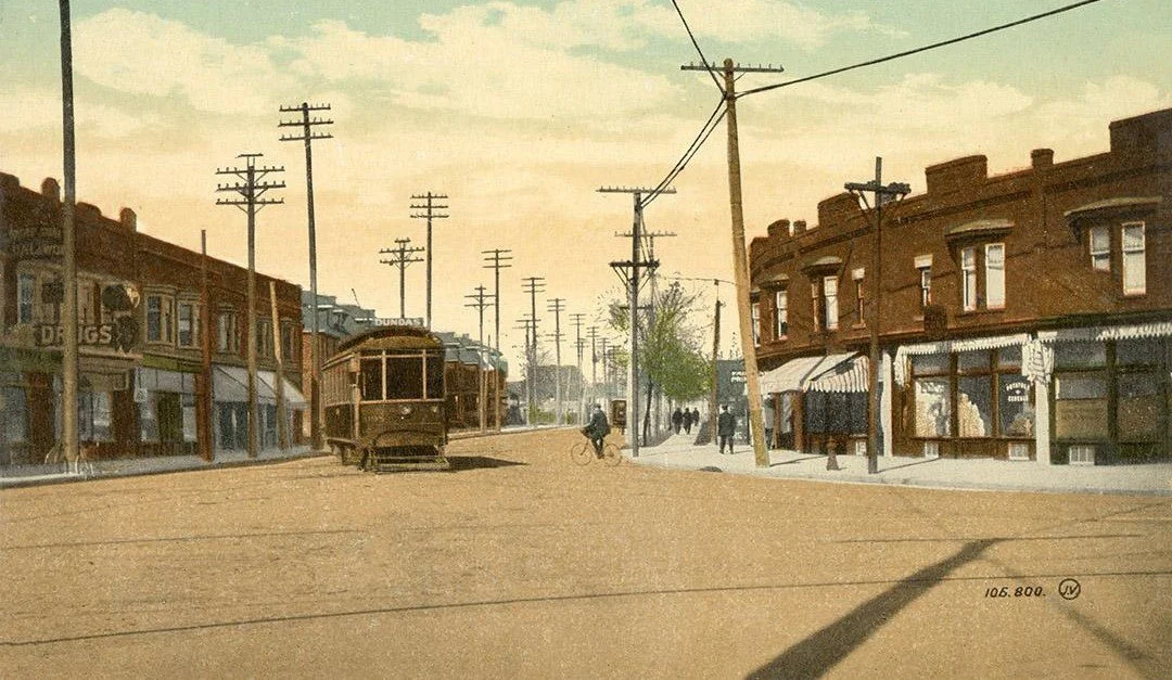 PC_4323_corner of roncesvalles and dundas a.jpg