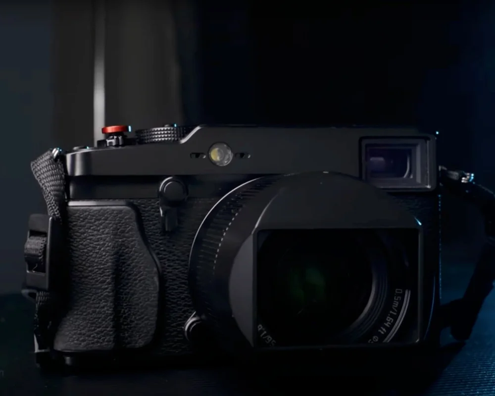 TT Artisan 56mm mounted to a Fujifilm X-Pro1