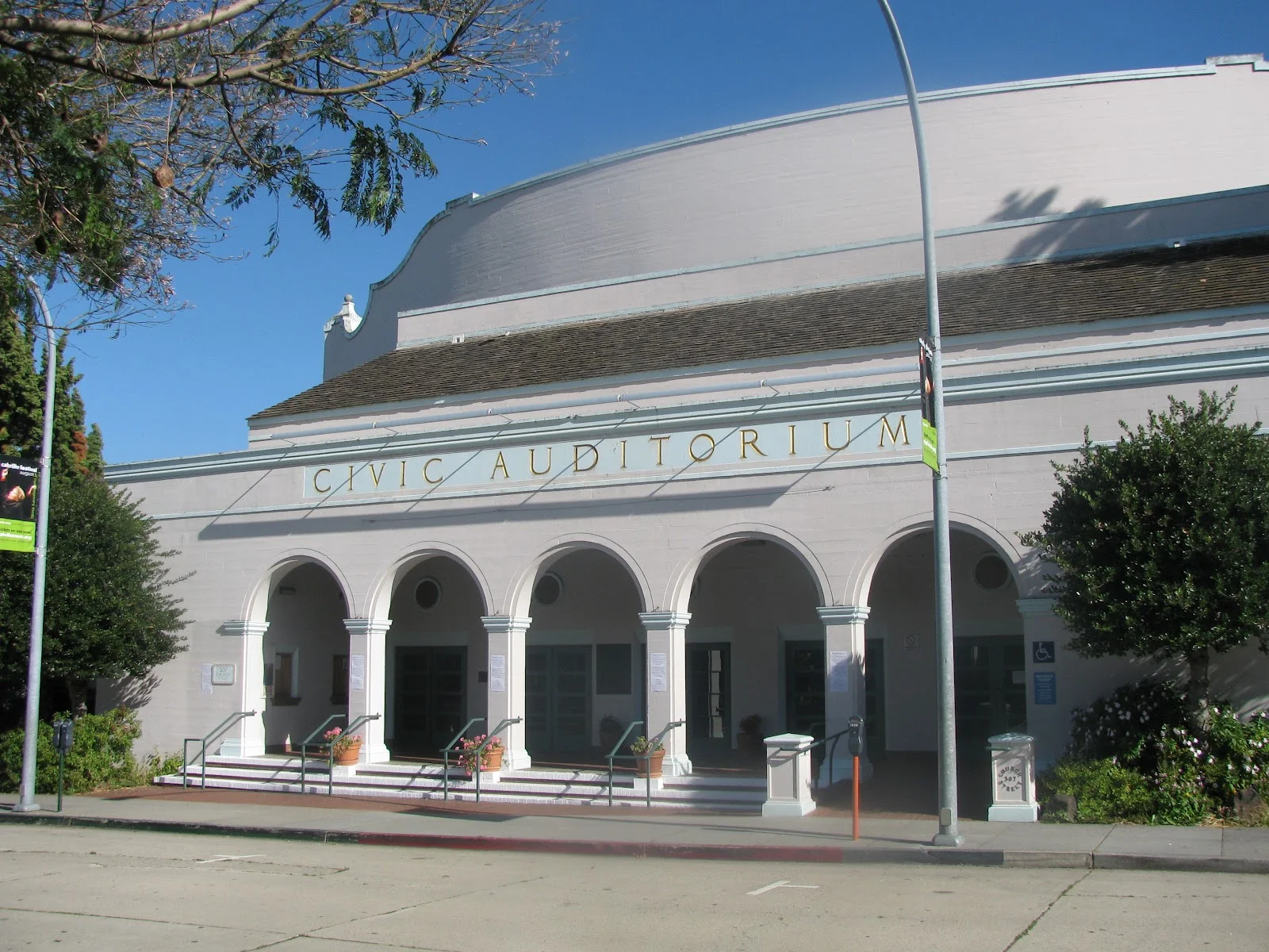 Santa-Cruz-Civic-20100718-2.jpg