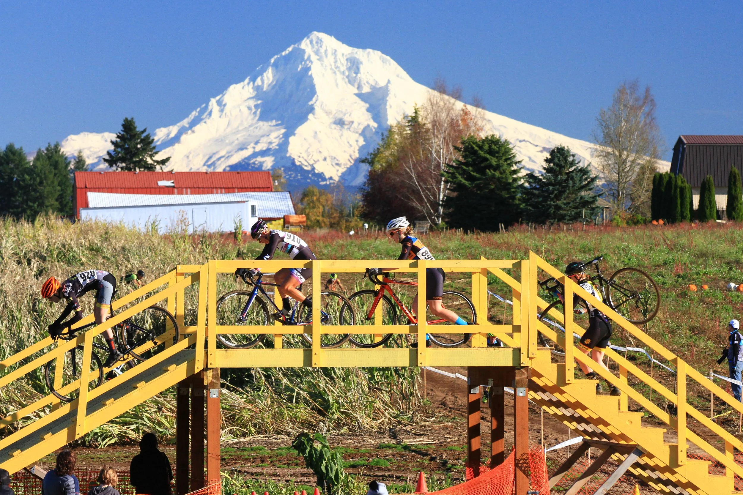 Corn Cross is back...! Double the event tracks, double the days, double the rad.