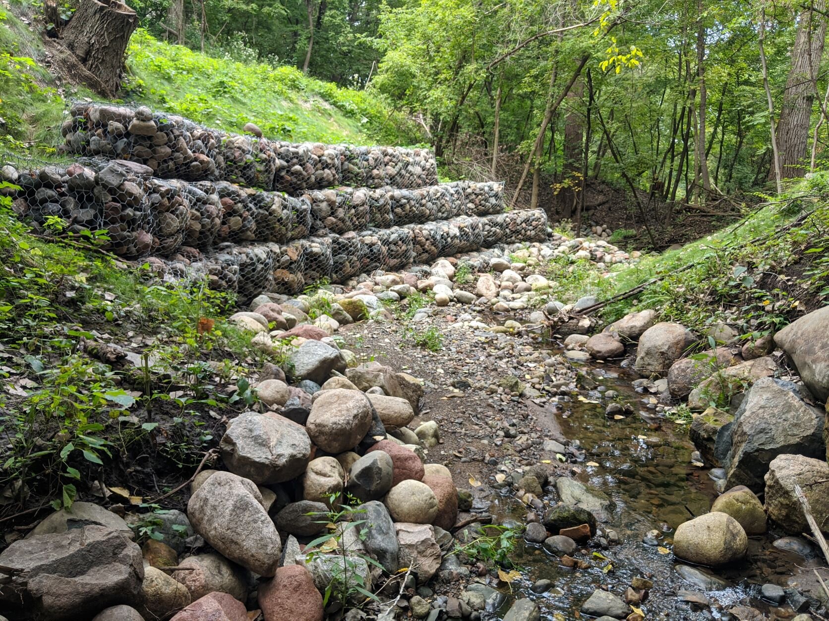 stone erosion retaining wall