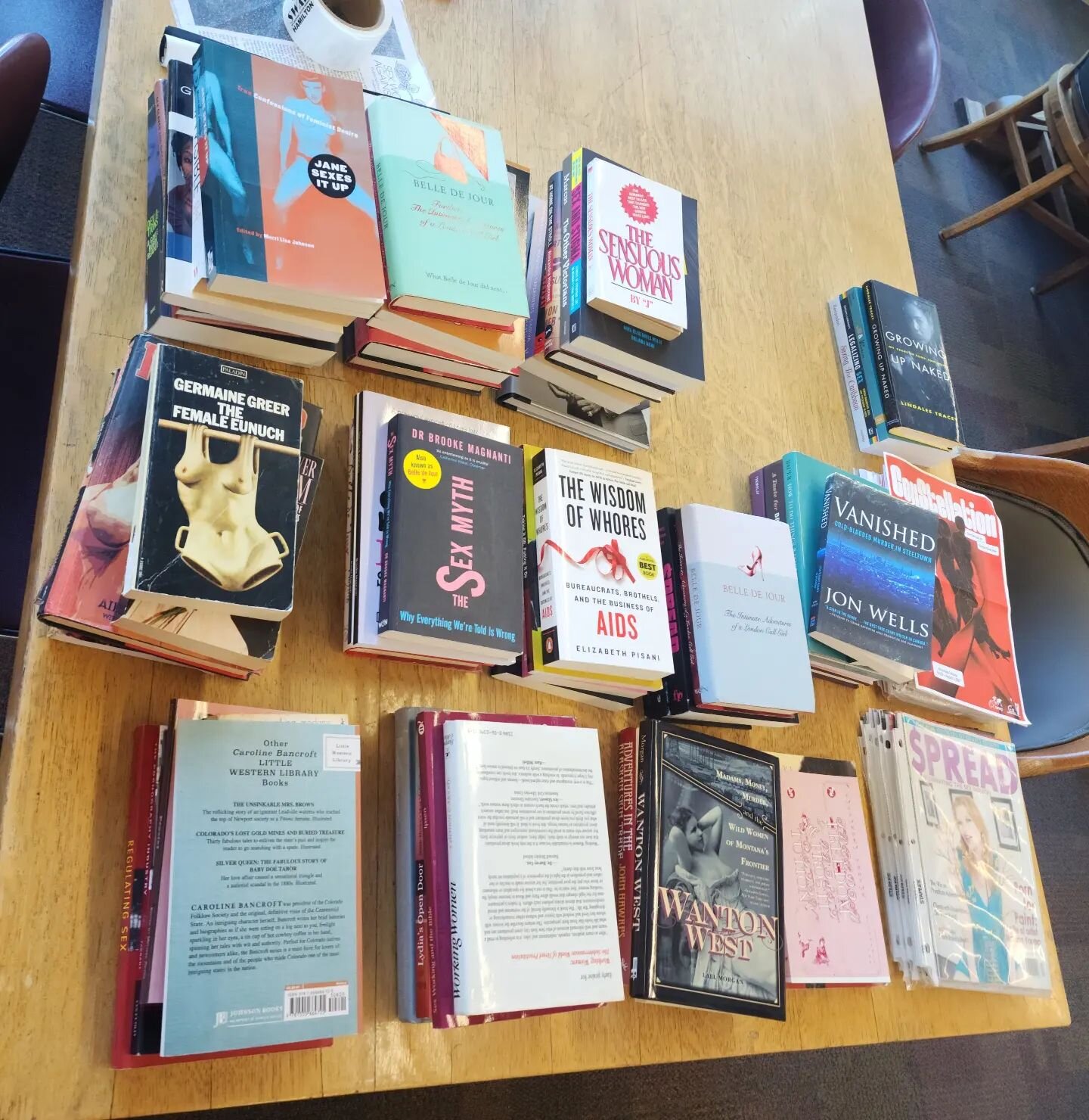 I met with Luke and Ryan from the @HamiltonLibrary 's Local #History &amp; Archives department today to drop off the @SWAPHamilton #collection. It will now be catalogued and uploaded as an #archive to the @internetarchive and #HPL ❤️ 😍 I am so happy