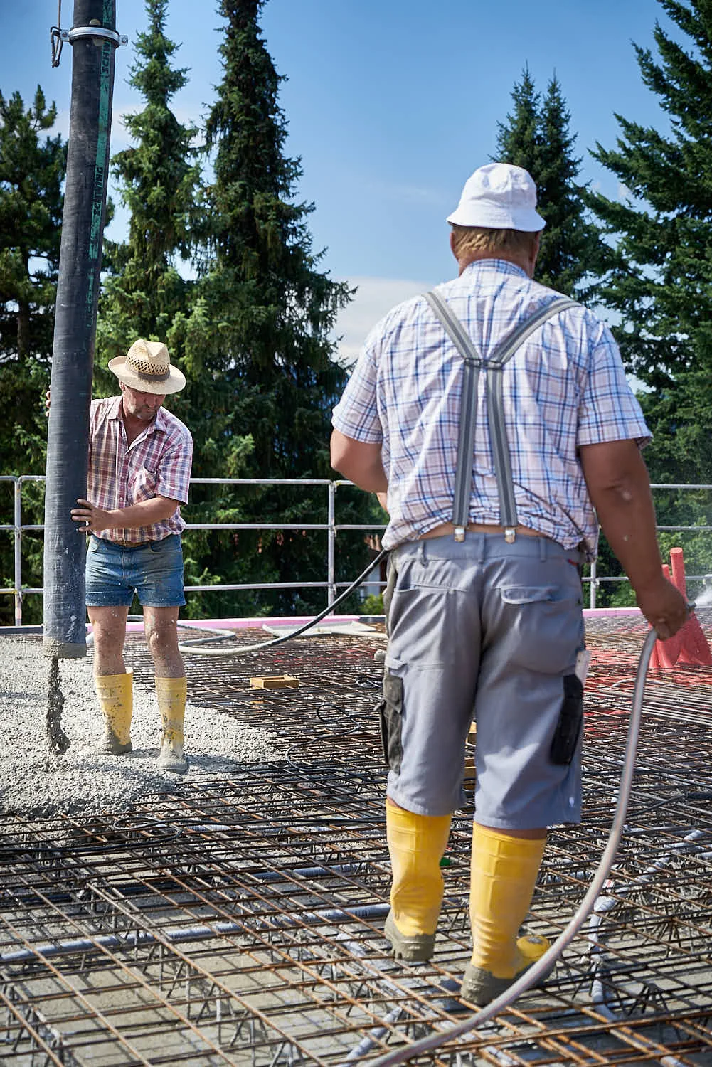 rolf-bau-handwerker-maurer-altbau.jpg
