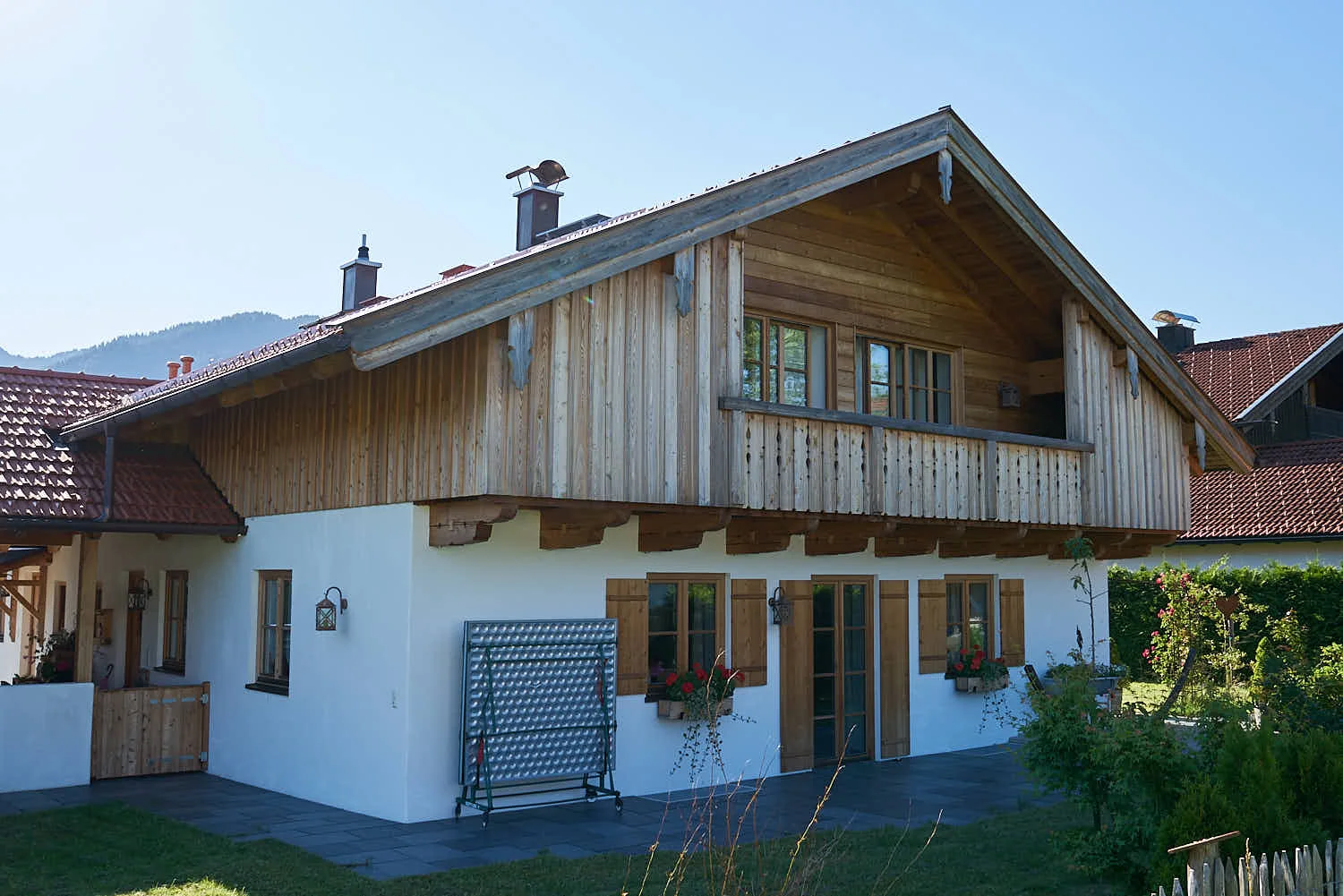 rolf-bau-holzbau-dach-fertig-2.jpg