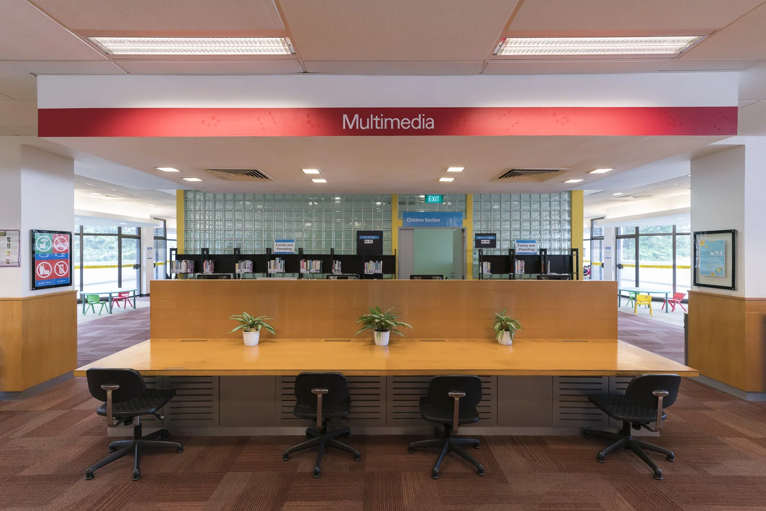 Bedok Public Library - Level 3 Multimedia Stations