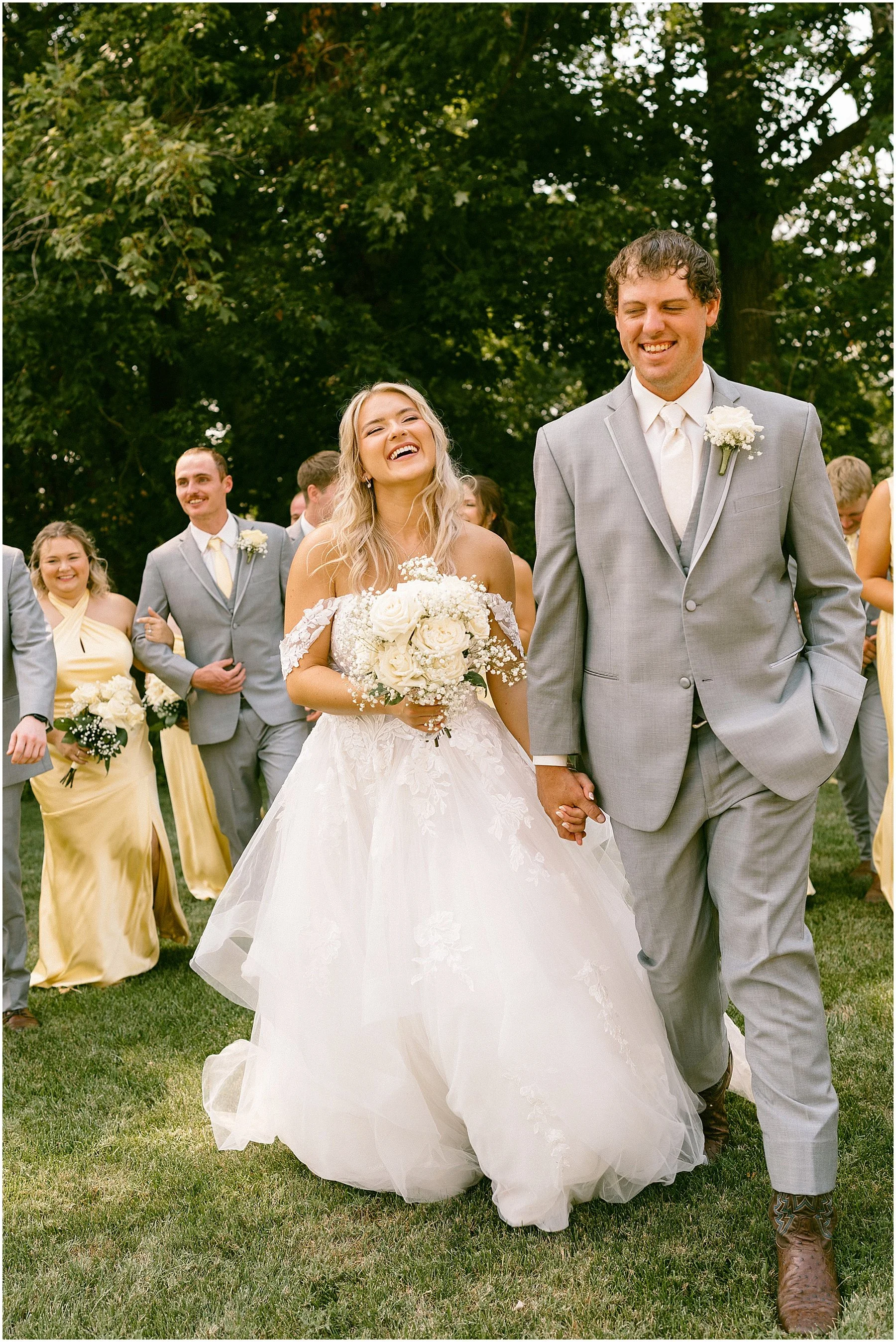 Hannah + Masen |  Dreamy Summer Indiana Wedding