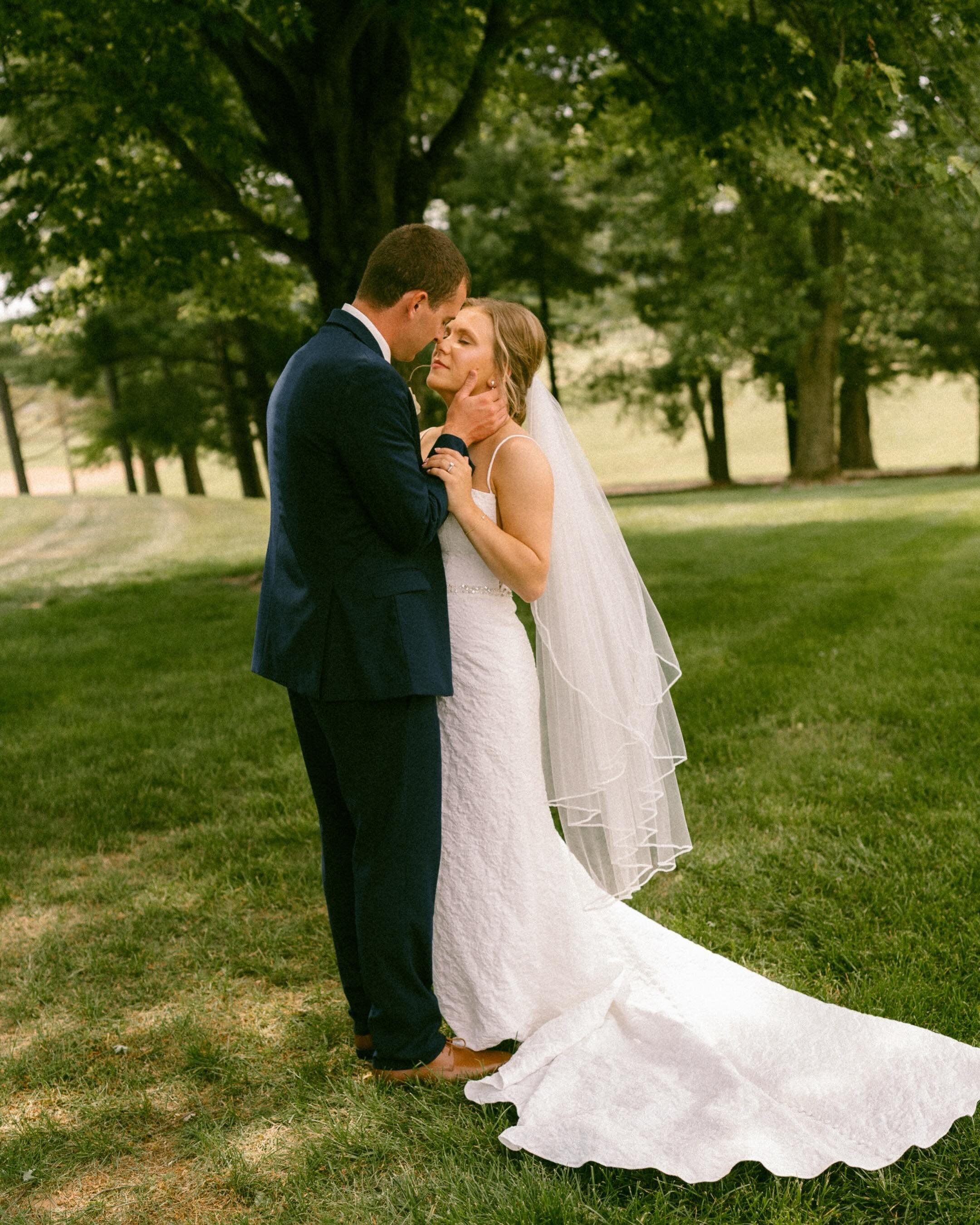 Ahhh I could not love these two more if I tried. Congrats Anna &amp; Daniel!! May your marriage be as joy filled as your wedding day! 🤍🥂