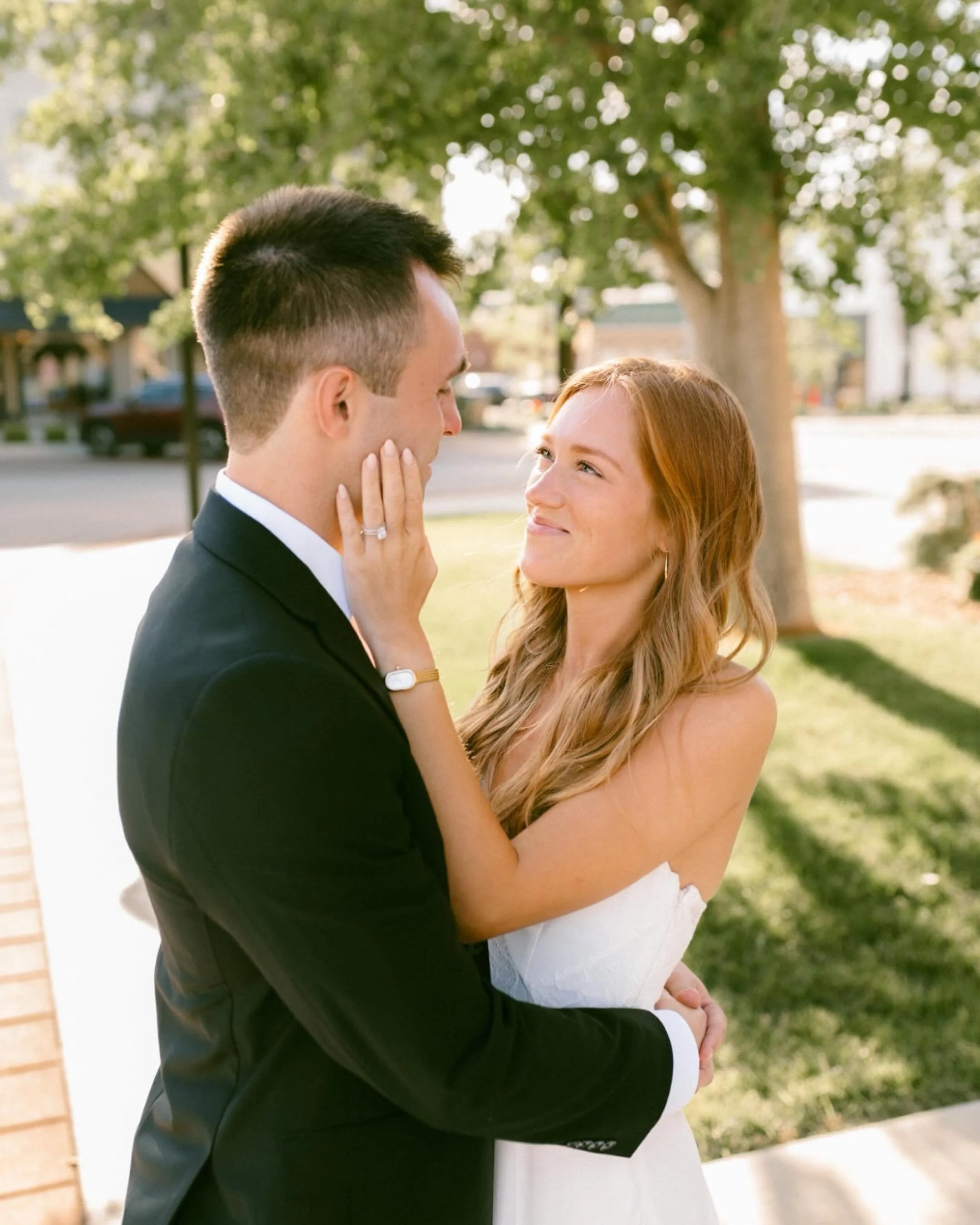 Summer sunsets have officially arrived ☀️🙌🏼

We can&rsquo;t wait to celebrate Mallory &amp; Cole later this year at the @grandbankquethall 🤍

Photos by Kayla