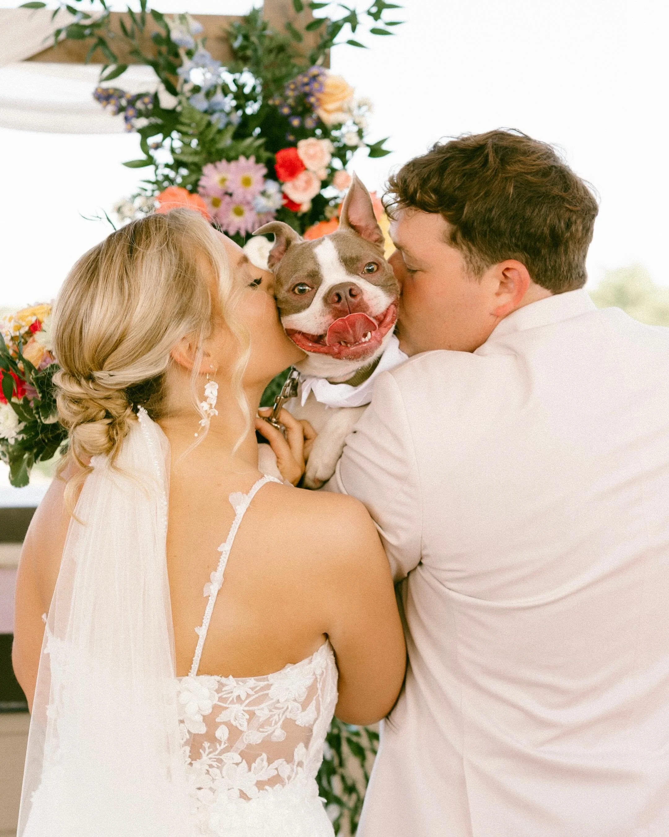 Have I mentioned lately how much I love my job? 😭

It&rsquo;s days like this one with Addie &amp; Jayce that really remind me how special this work is. Every piece of it was so genuine &amp; beautiful. Cheers to the Harters! 🥂🤍