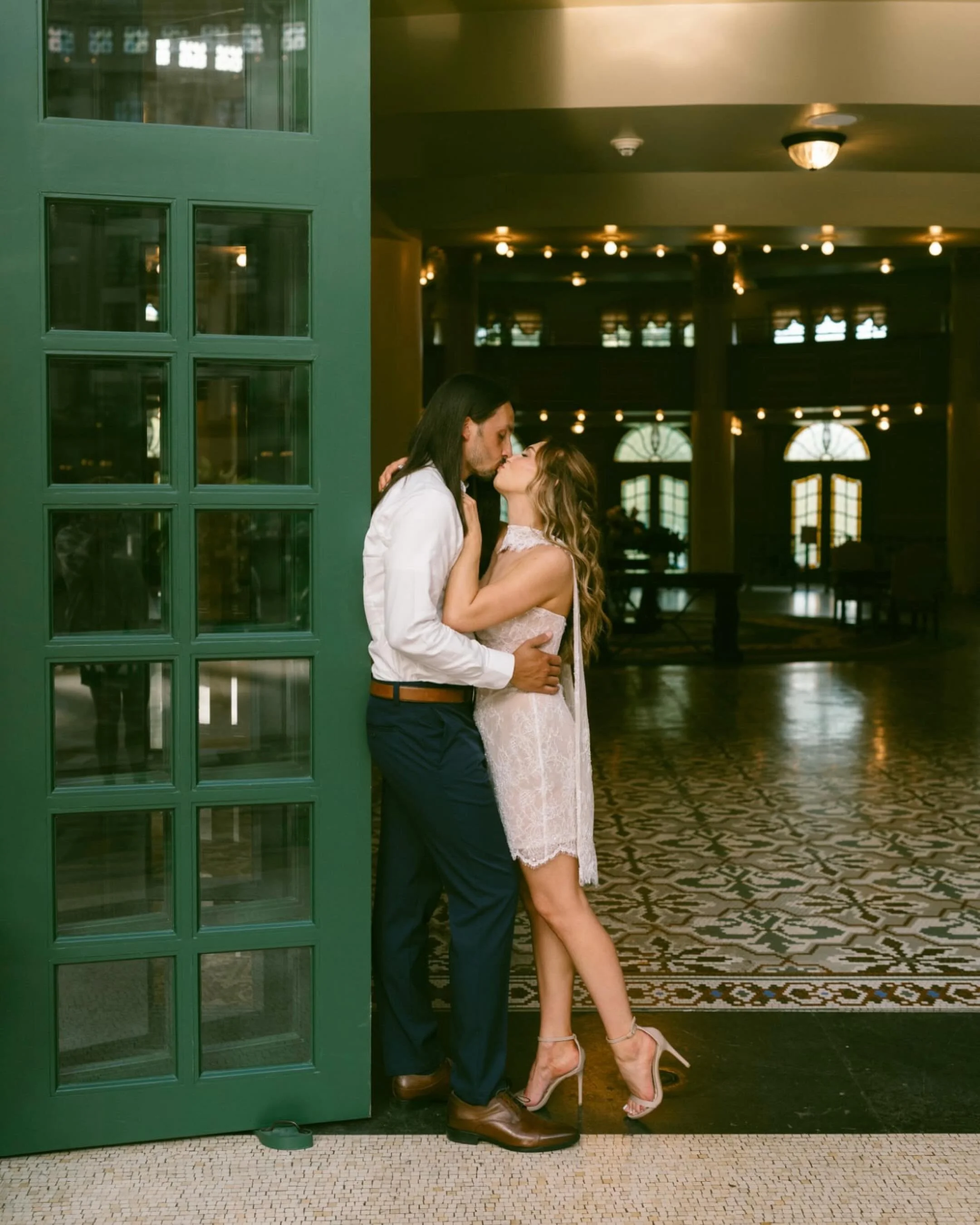 Someone is going to have to come help me pick my jaw up off the floor because WHAT??

Liz &amp; Cruse booked a mini session with me last fall right after they got engaged &amp; I remember crossing my fingers they&rsquo;d reach out about their wedding