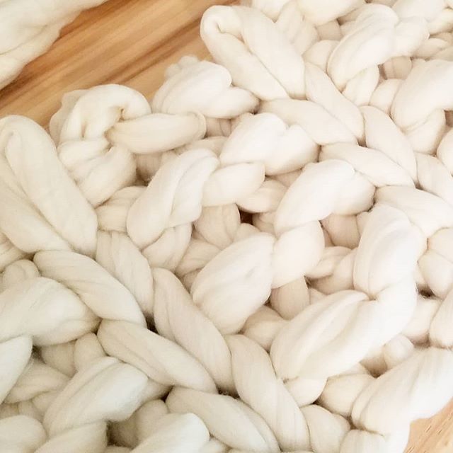 Playing with texture stitches and the softest merino. It's a treat for all of the senses π
This slip stitch throw will be available at the @thereverie.atl
Market on the 28th. First come, first serve!
#knitworthyarts #kwarts #chunkyknitblanket #localmerino #handmade #artistmarket