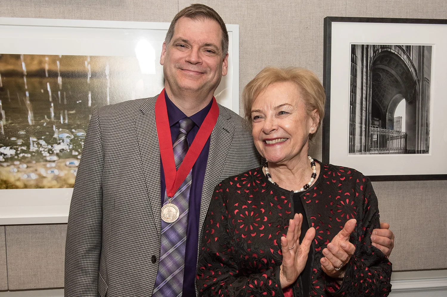 medal-breger-dinner02.jpg