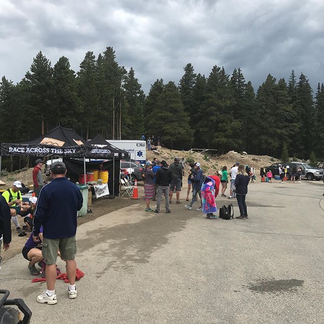 Good mood continues to prevail at Printer Boy aid station!  #silverrush50run #silverrush50 @ltraceseries #theultracrew #ultrarunning