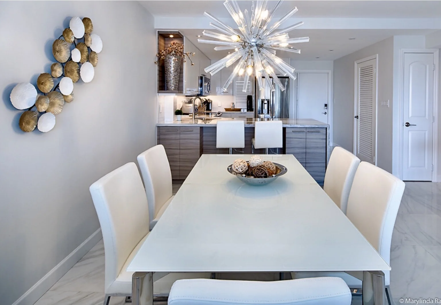 View More Dining Rooms