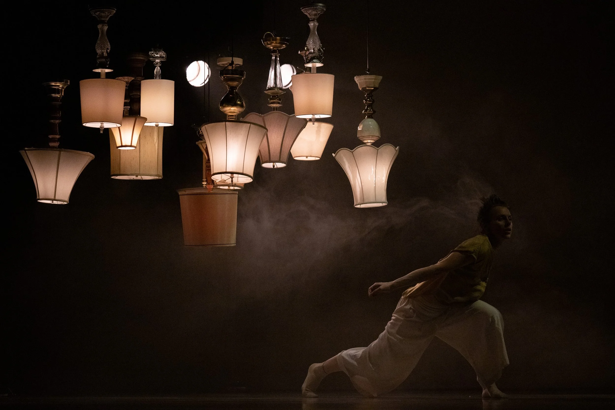 همه هستی من آیه تاریکیست