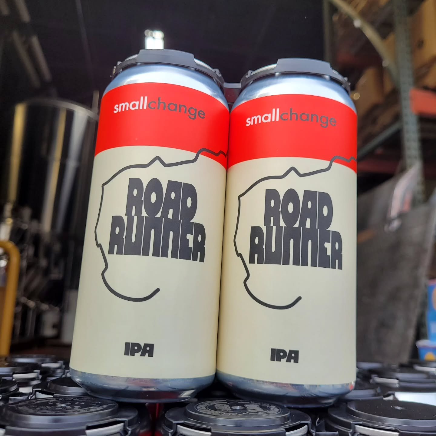 A limited amount of Roadrunner IPA returns this week!
This New England IPA combines all of our favorite things: bright and juicy hops, full body, and a bitter ending. It's modern Massachusetts. If you. know, you know.