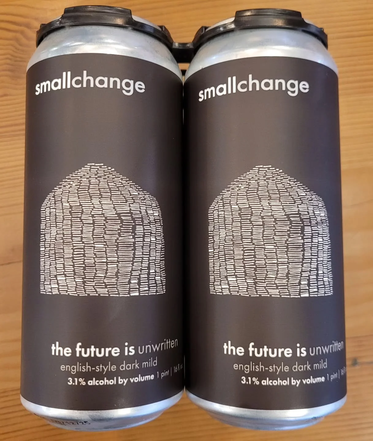 In stores (and select bars) now! The Future Is Unwritten is our favorite beer. Low in alcohol but full of flavor, it's perfect for the fall!