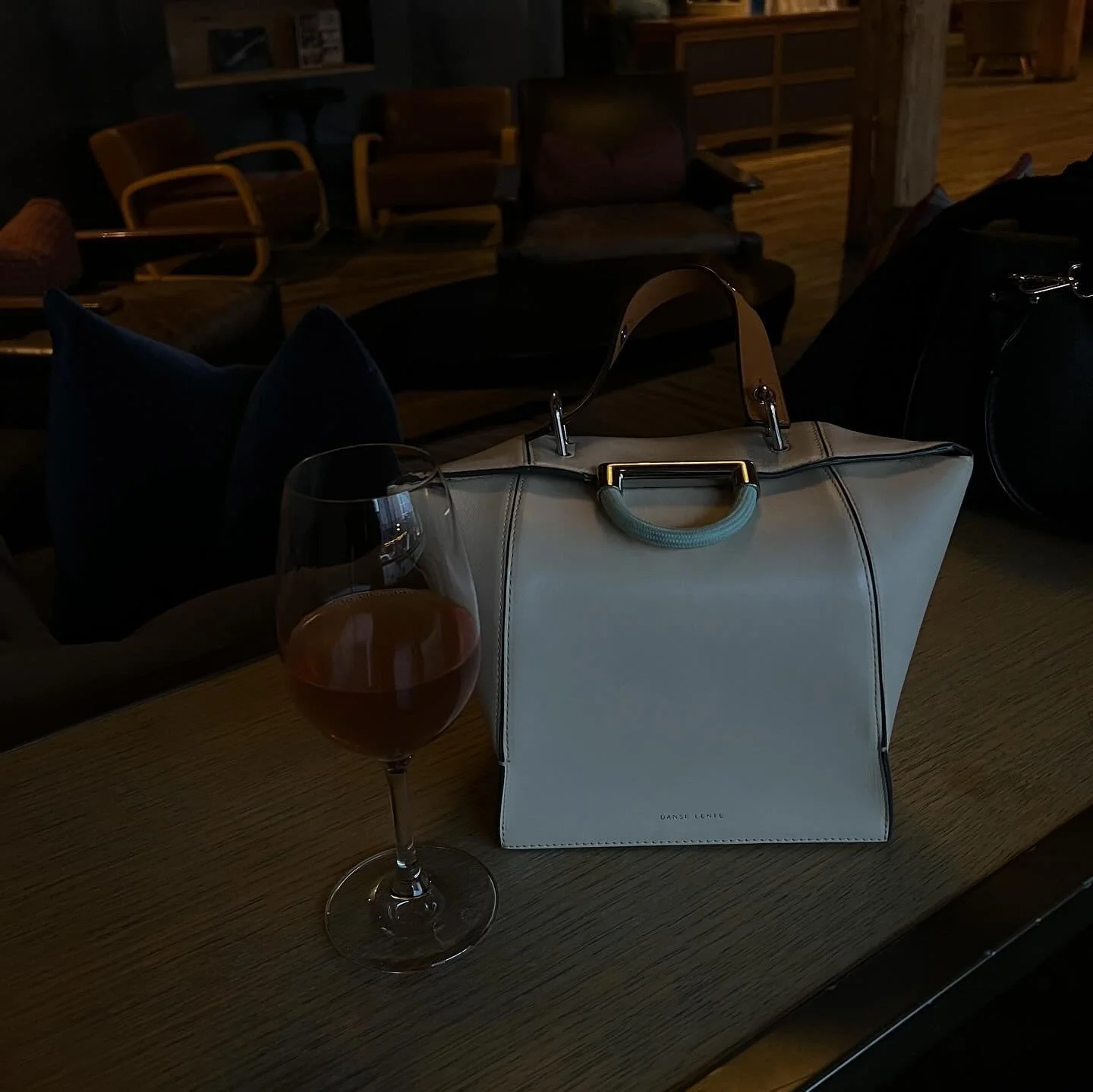 just girly things 🍷🍊👜🎱