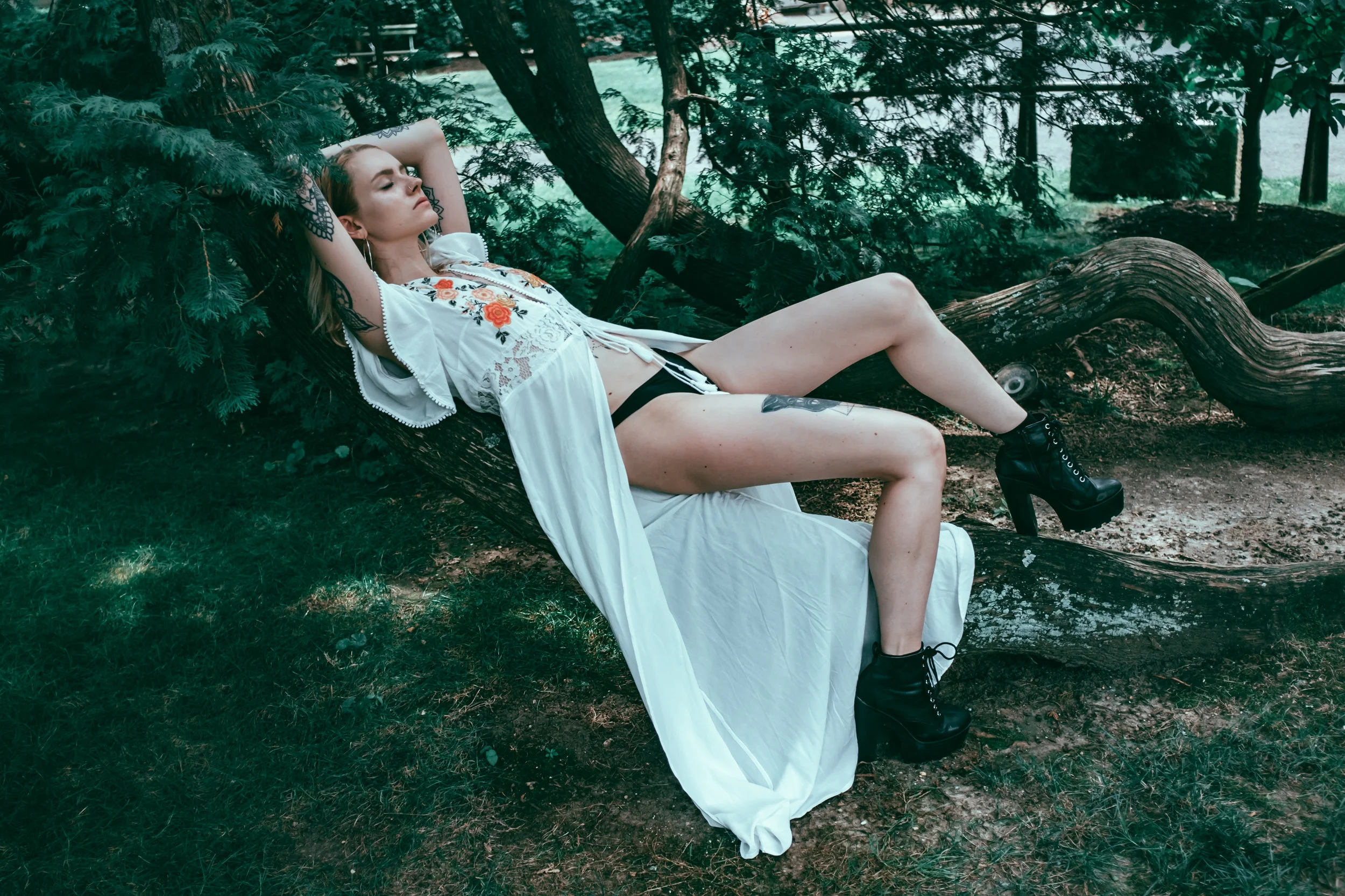 LINDS-16.jpg
