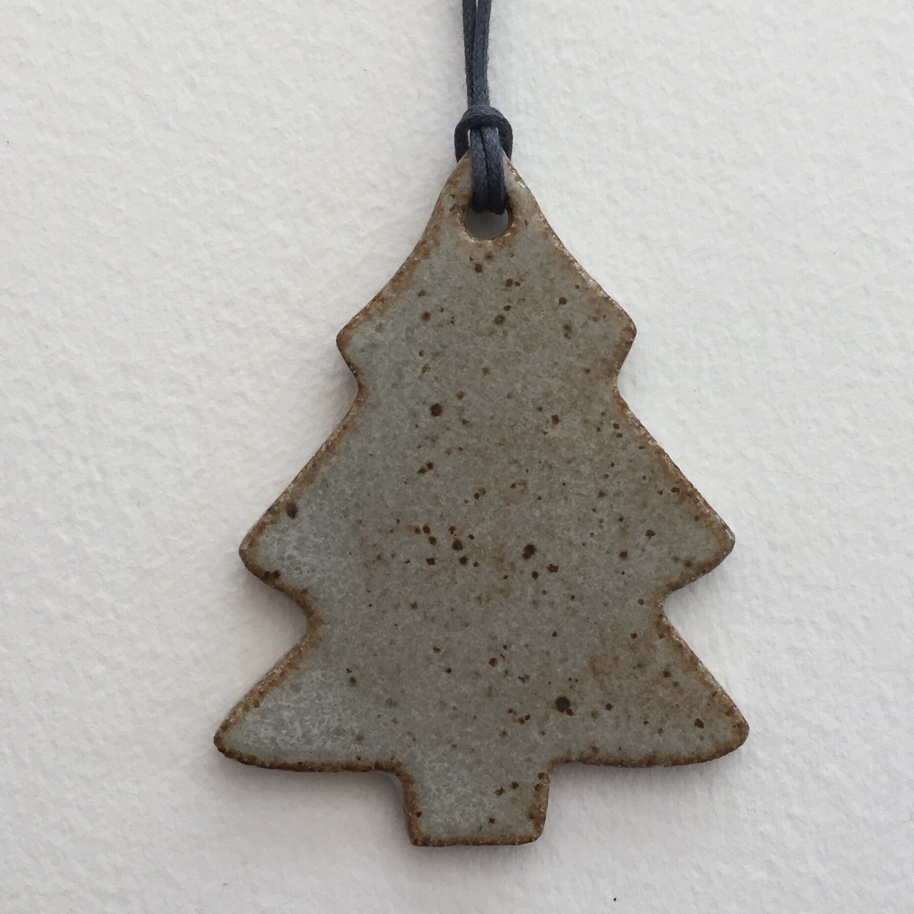 Pine Tree - Speckled Grey