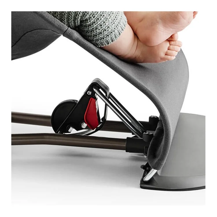 bouncer-bliss-detail-change-position-babybjorn.jpg,