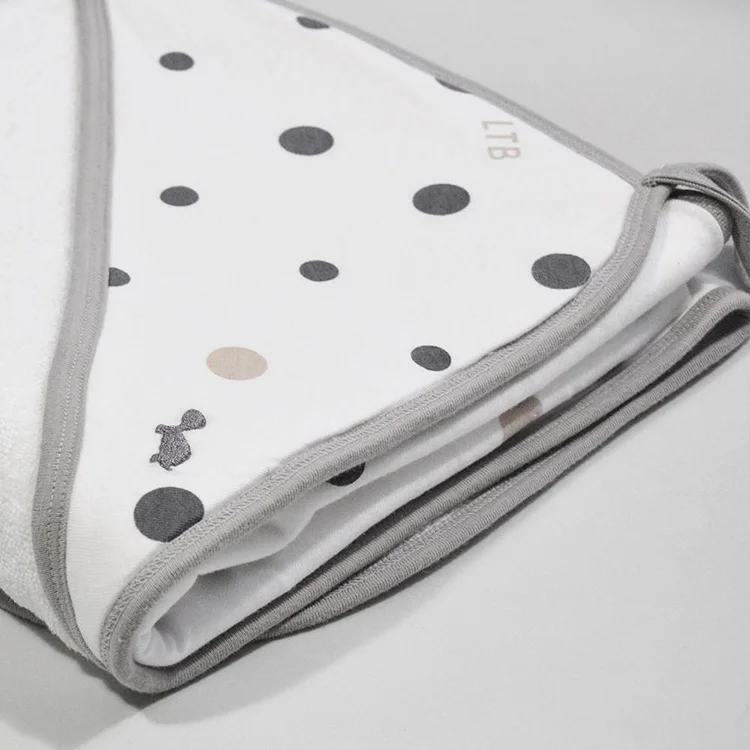 Grey_Spot_Beige_Towel_LS_1024x1024.jpg,