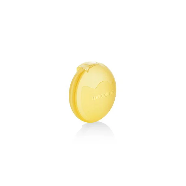 medela-breast-care-contact-nipple-shield-storagebox.jpg,