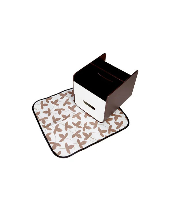 caddy_01_choc.jpg,