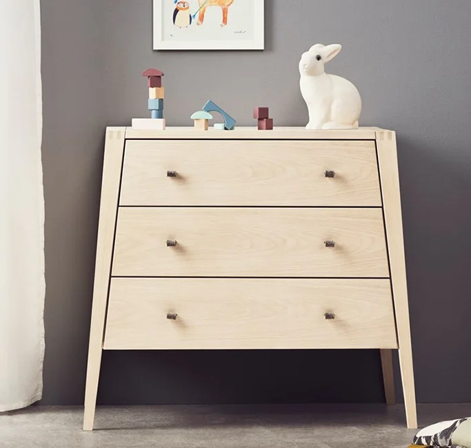 linea_dresser3.jpg