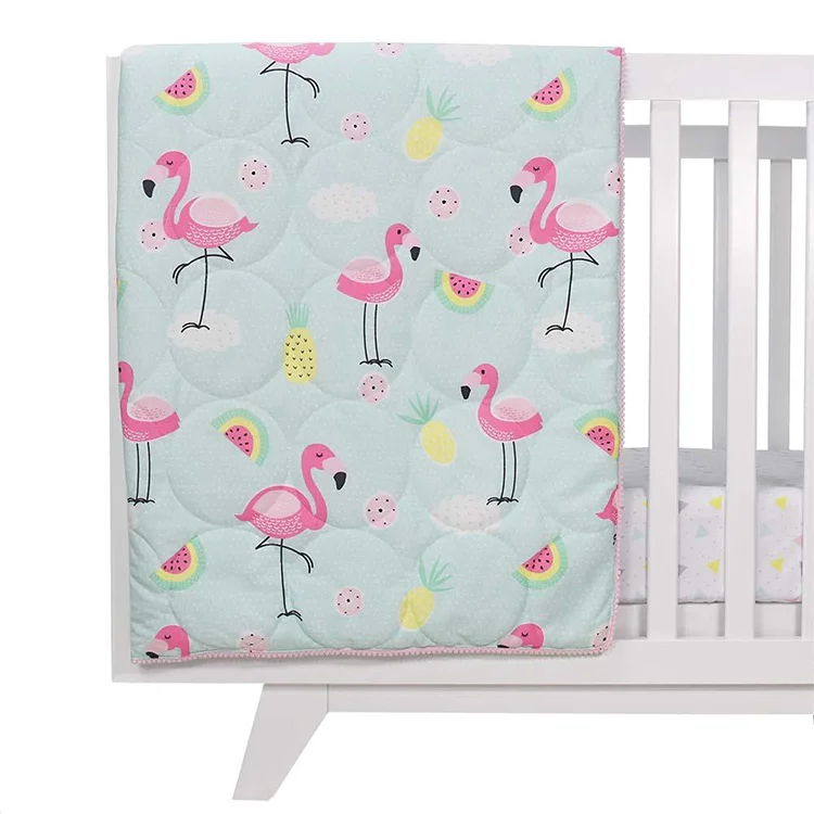 Flamingo_all_seasons_quilt_WEB_90ec2b07-1459-4674-973b-b1b04ed700c8.jpg,