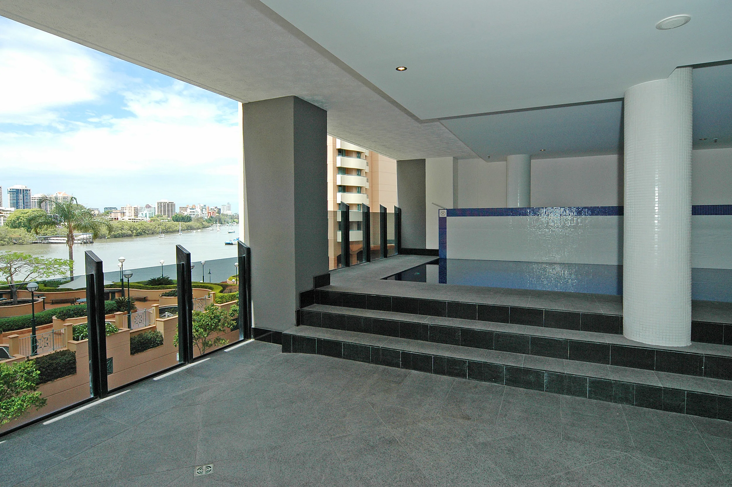 Hudson - Pool (2).JPG