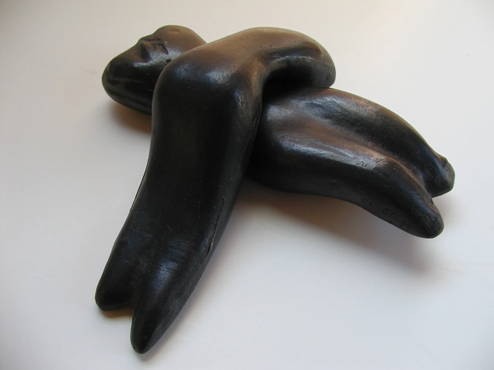Life on Life (small), 1995 3 x 3 x 16 cm