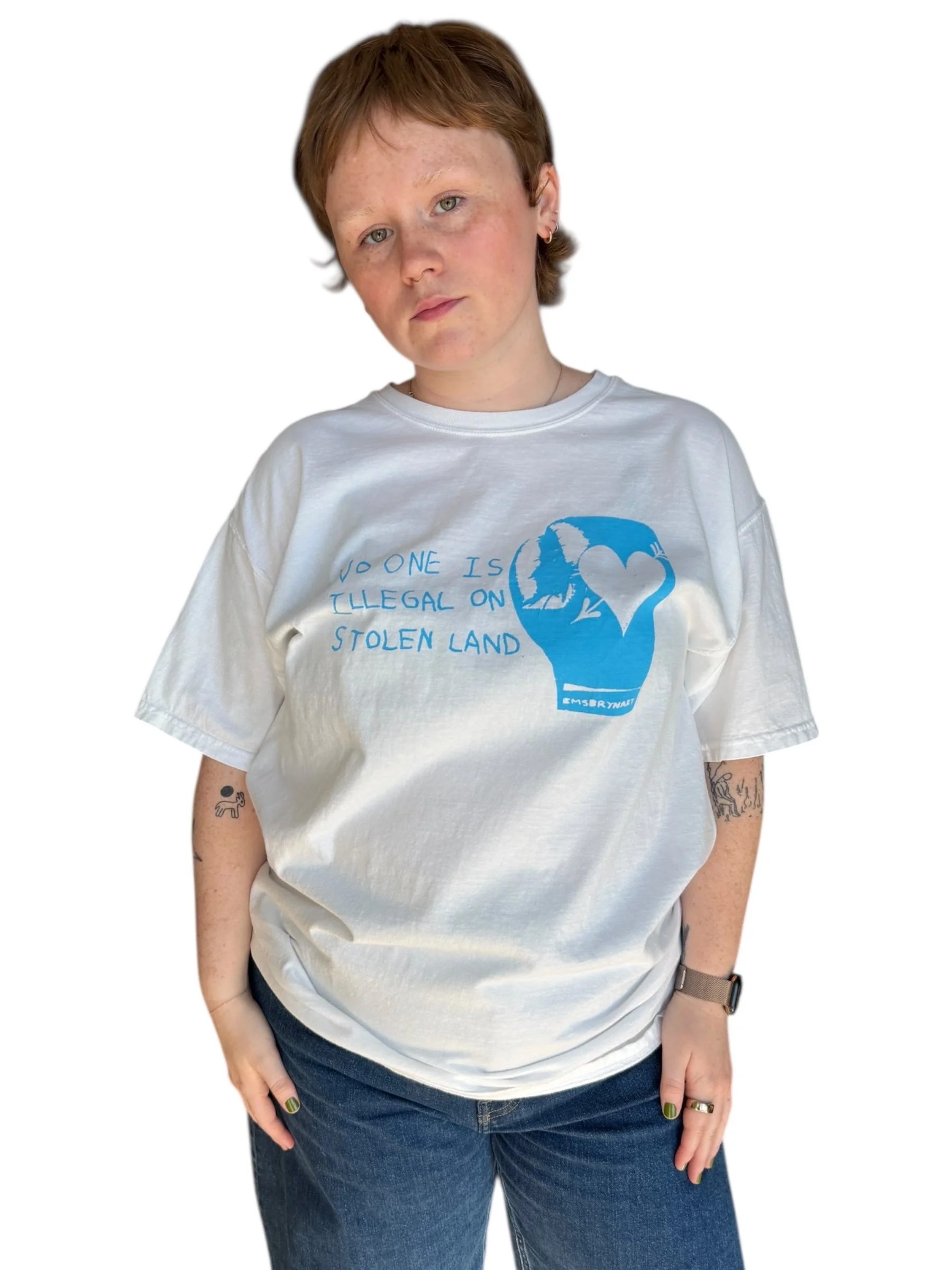 no one is illegal on stolen land tee - l