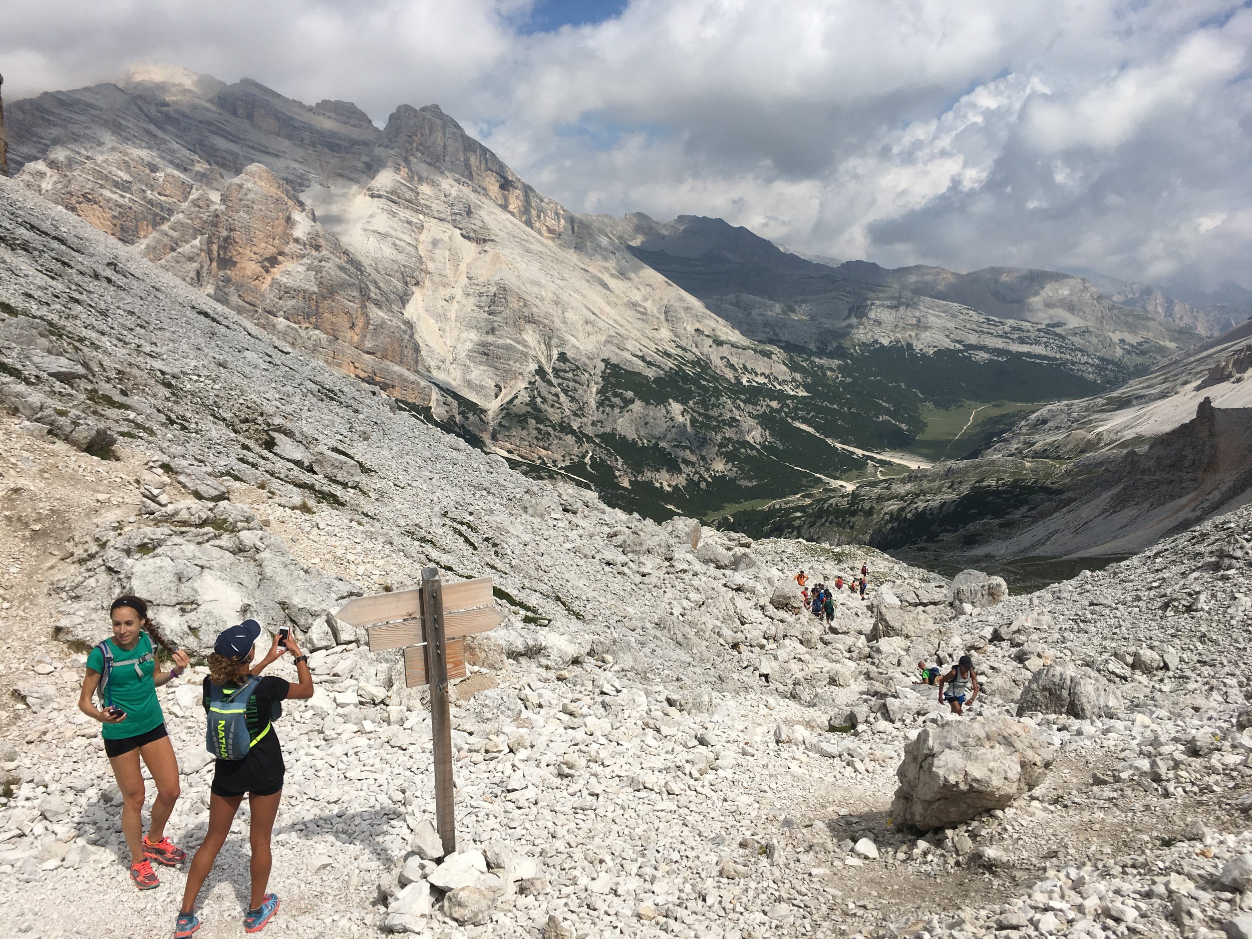  Dolomites Trail Running Alta Via 1 Hut to Hut RIfugio Fanes to Rifugio Lagazuoi 