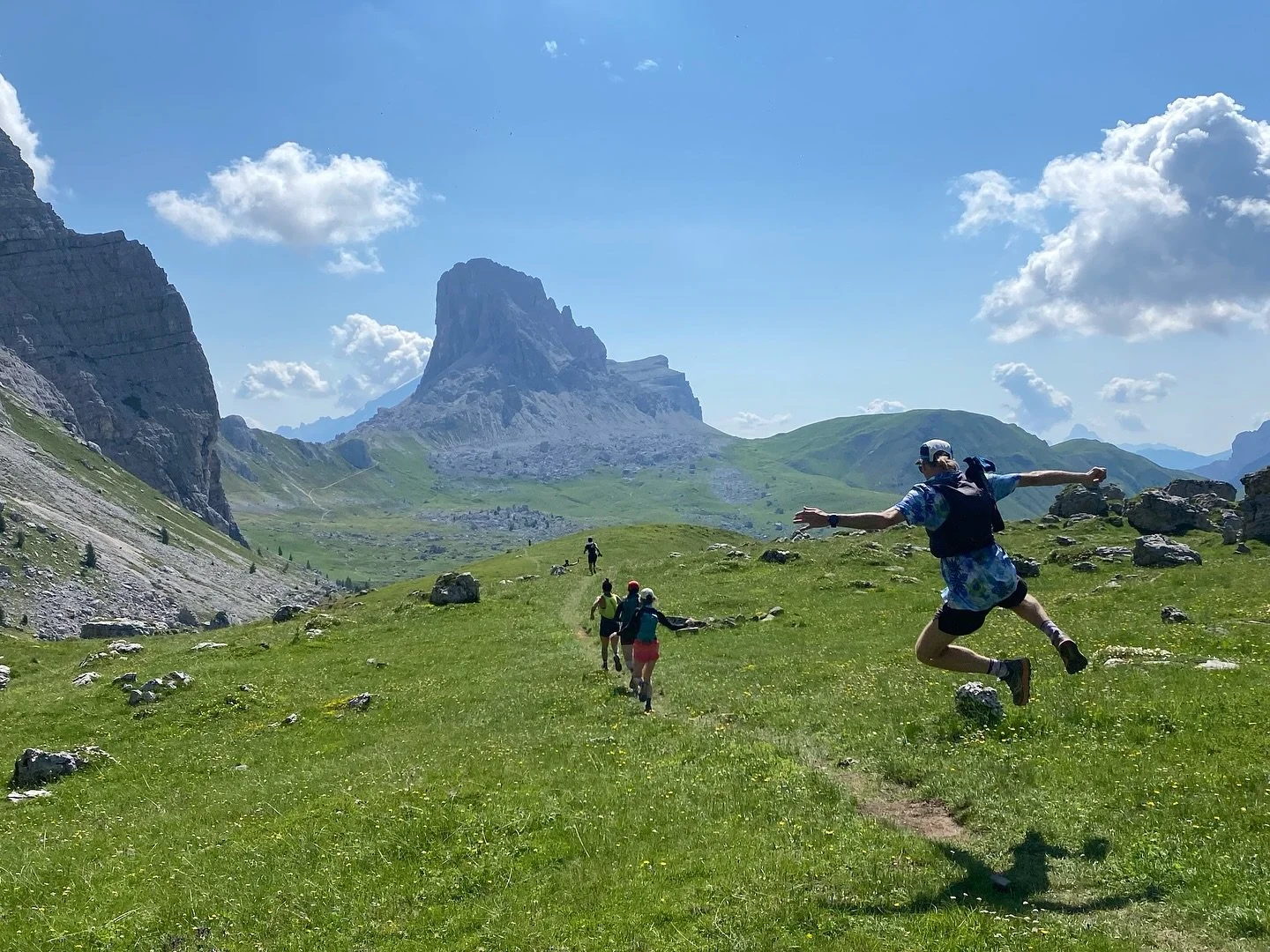 How we&rsquo;re entering 2026 🤸&zwj;♂️ 

Happy New Year from all of us at Runcation Travel! 🫶