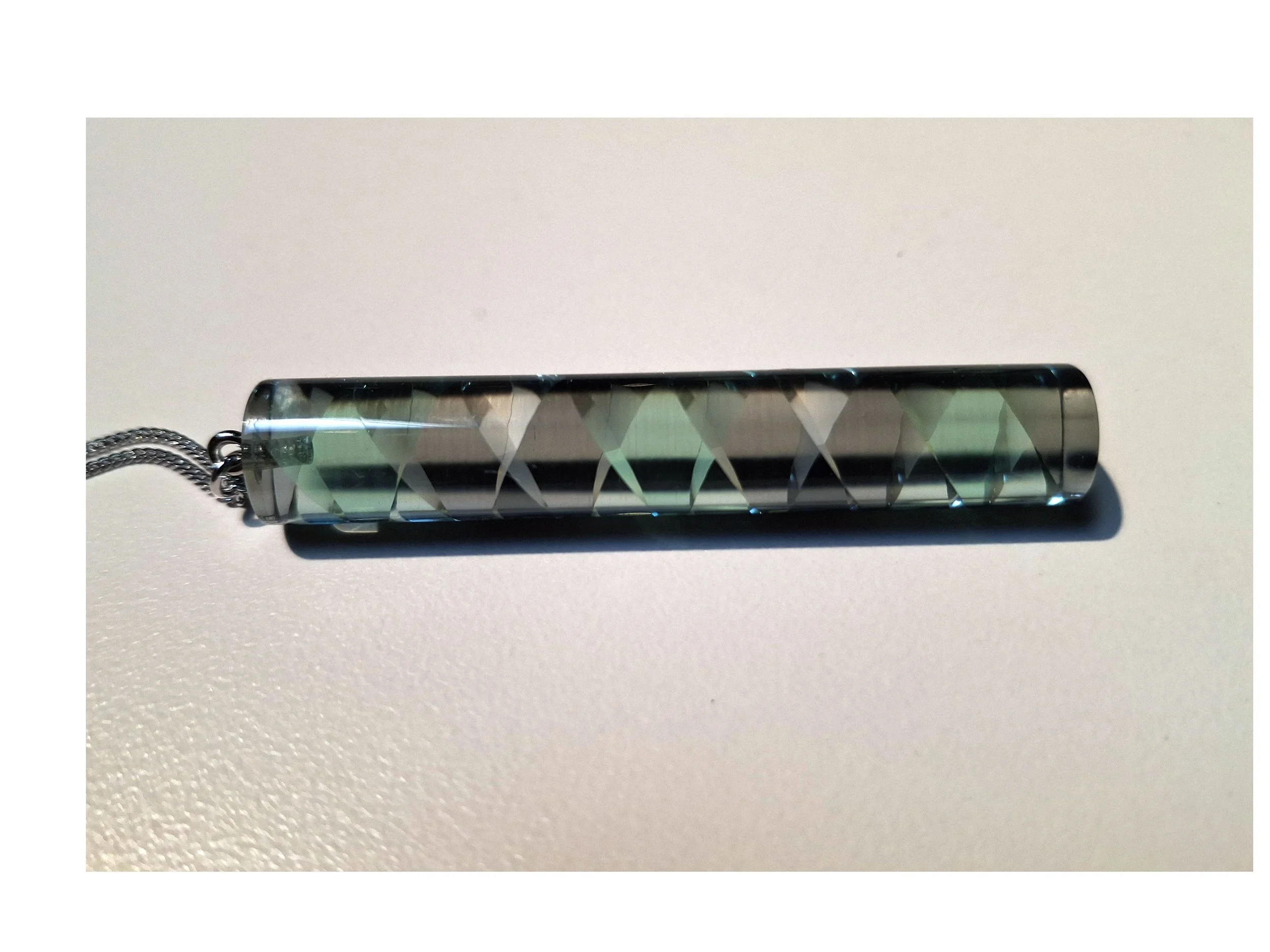 Criss Cross Cylinder Green Gray Clear