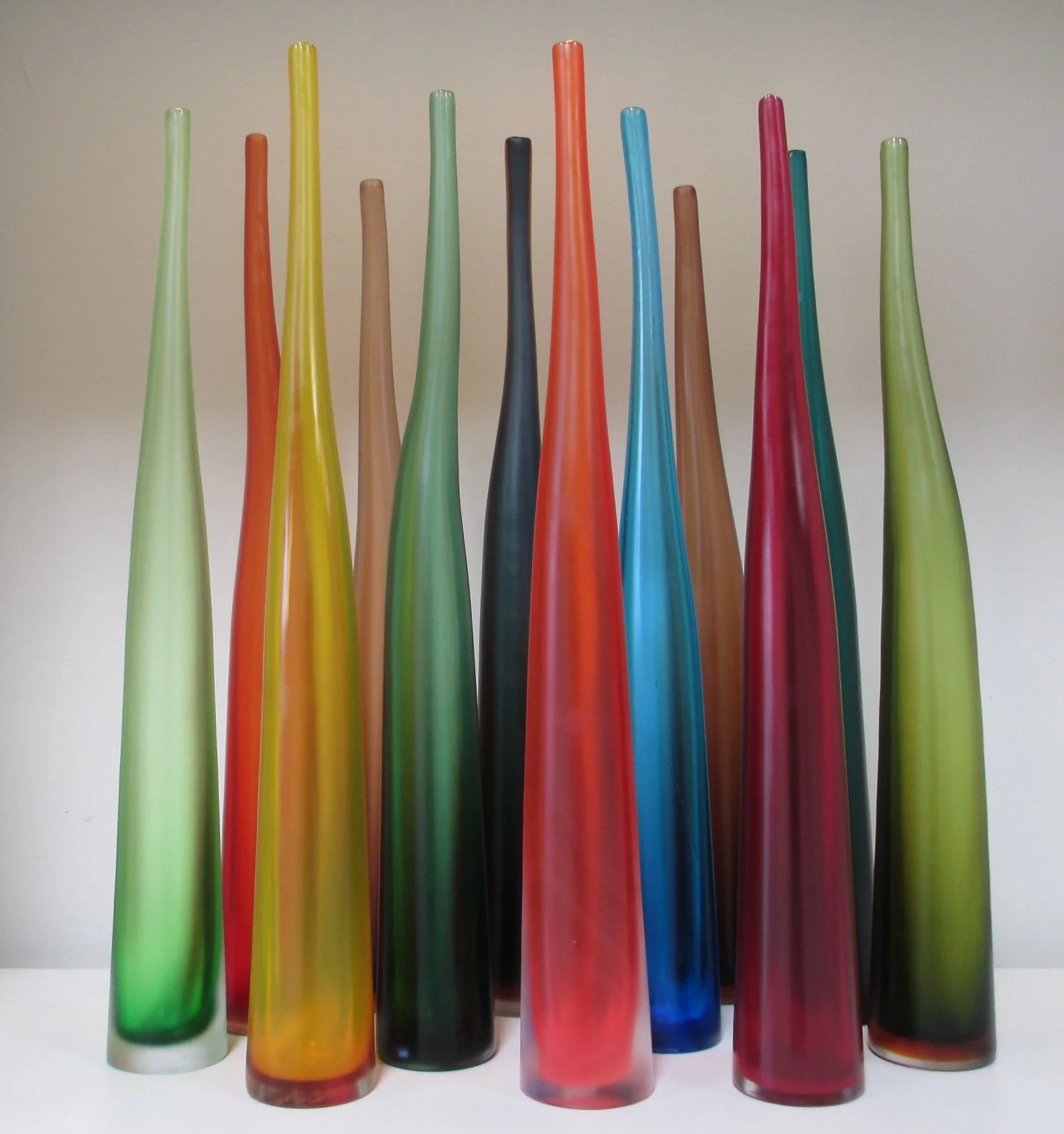 Laura de Santillana Vases