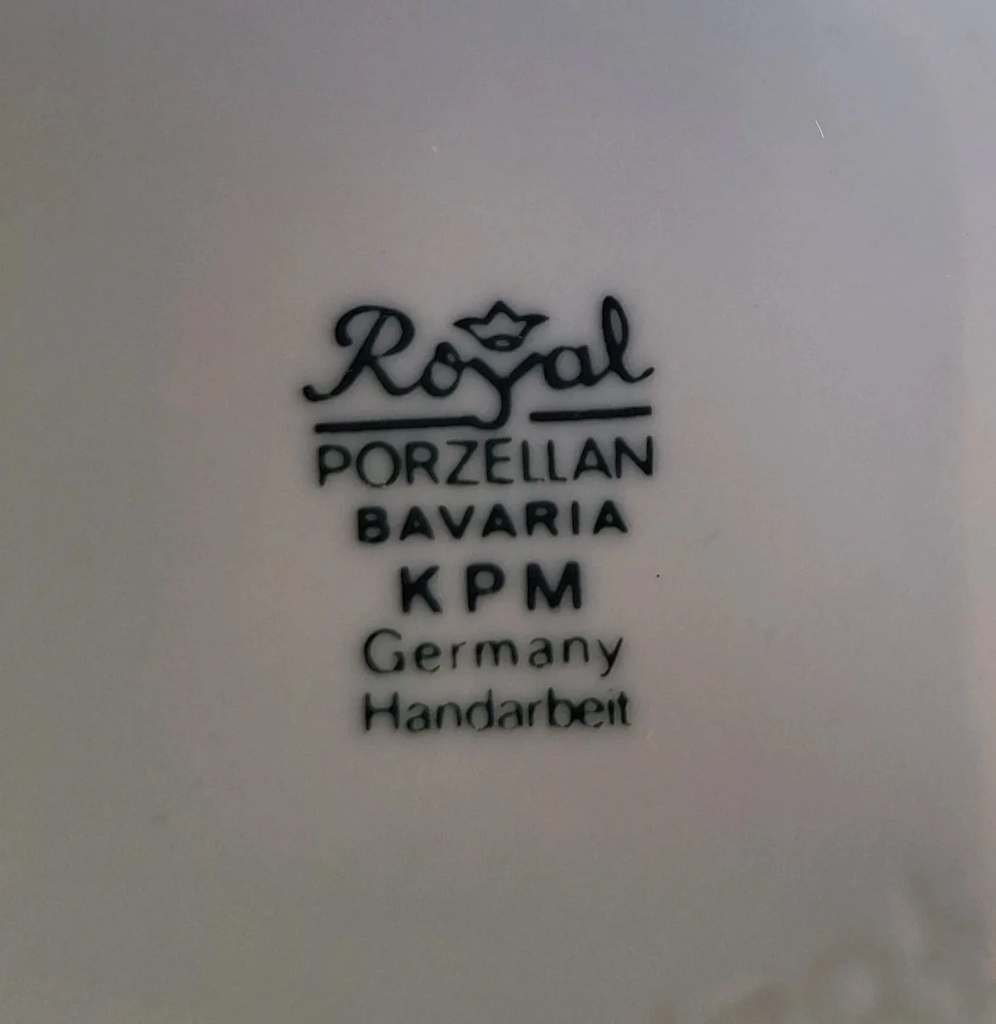 Royal+Porzellan+1970s+Ceramic+Op+Art+Swing+Vase.jpg