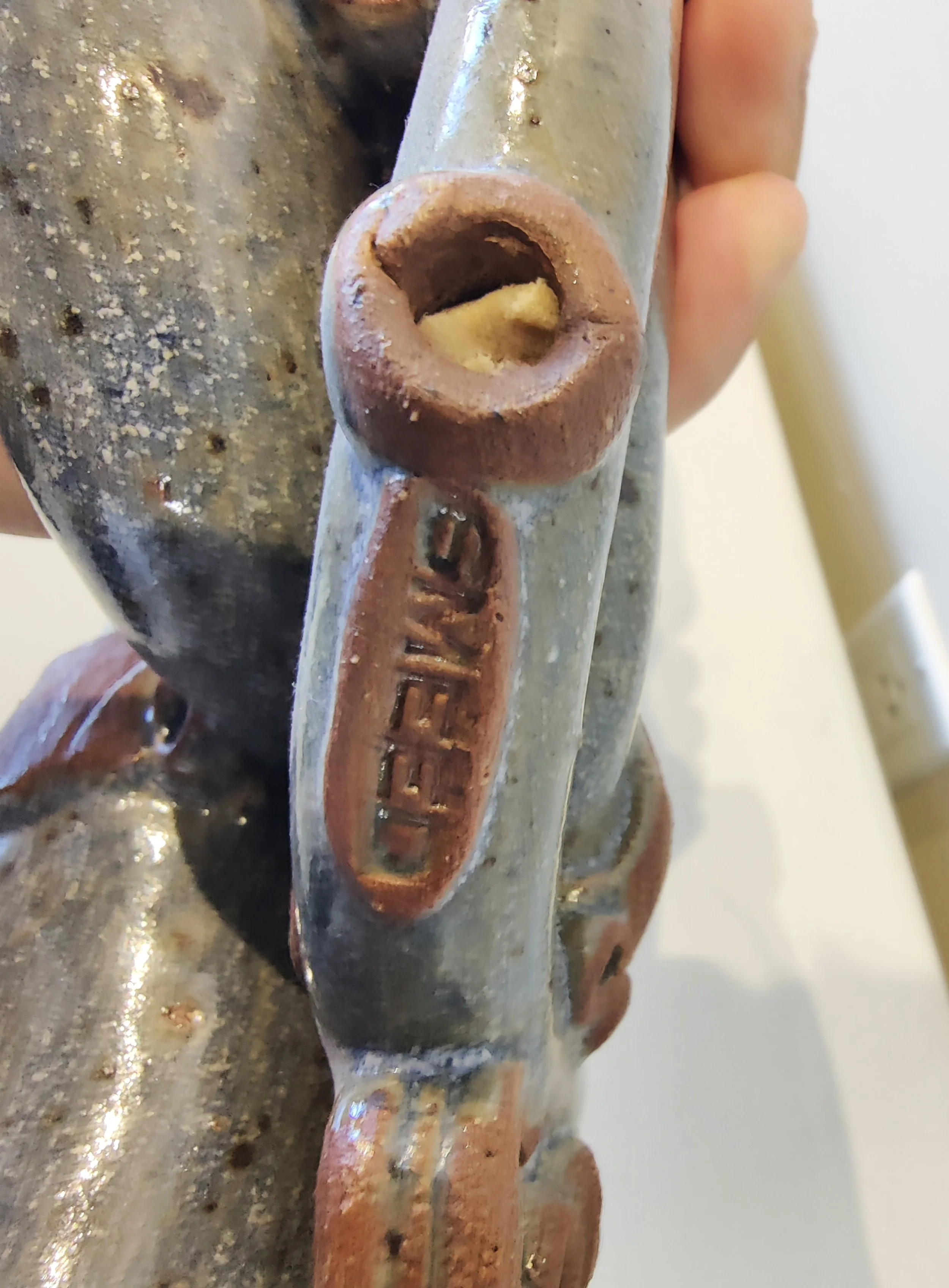 Steve Smeed Rustic Trumpet Clay 16.5 (W) X 7.5(H) X 5.jpg
