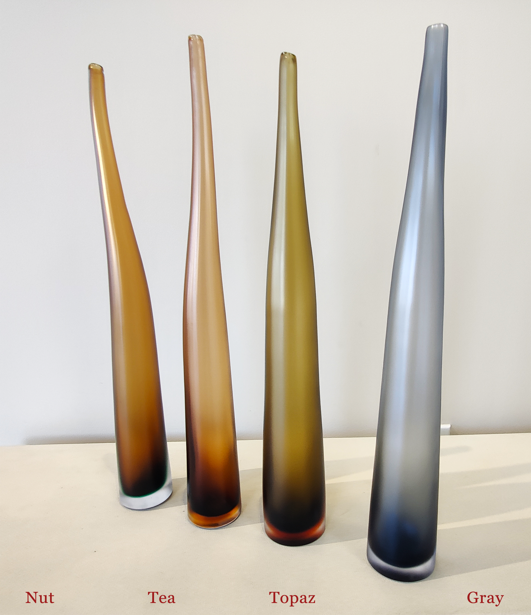 Nut Tea Topaz Grey Bambu Vase 2.png