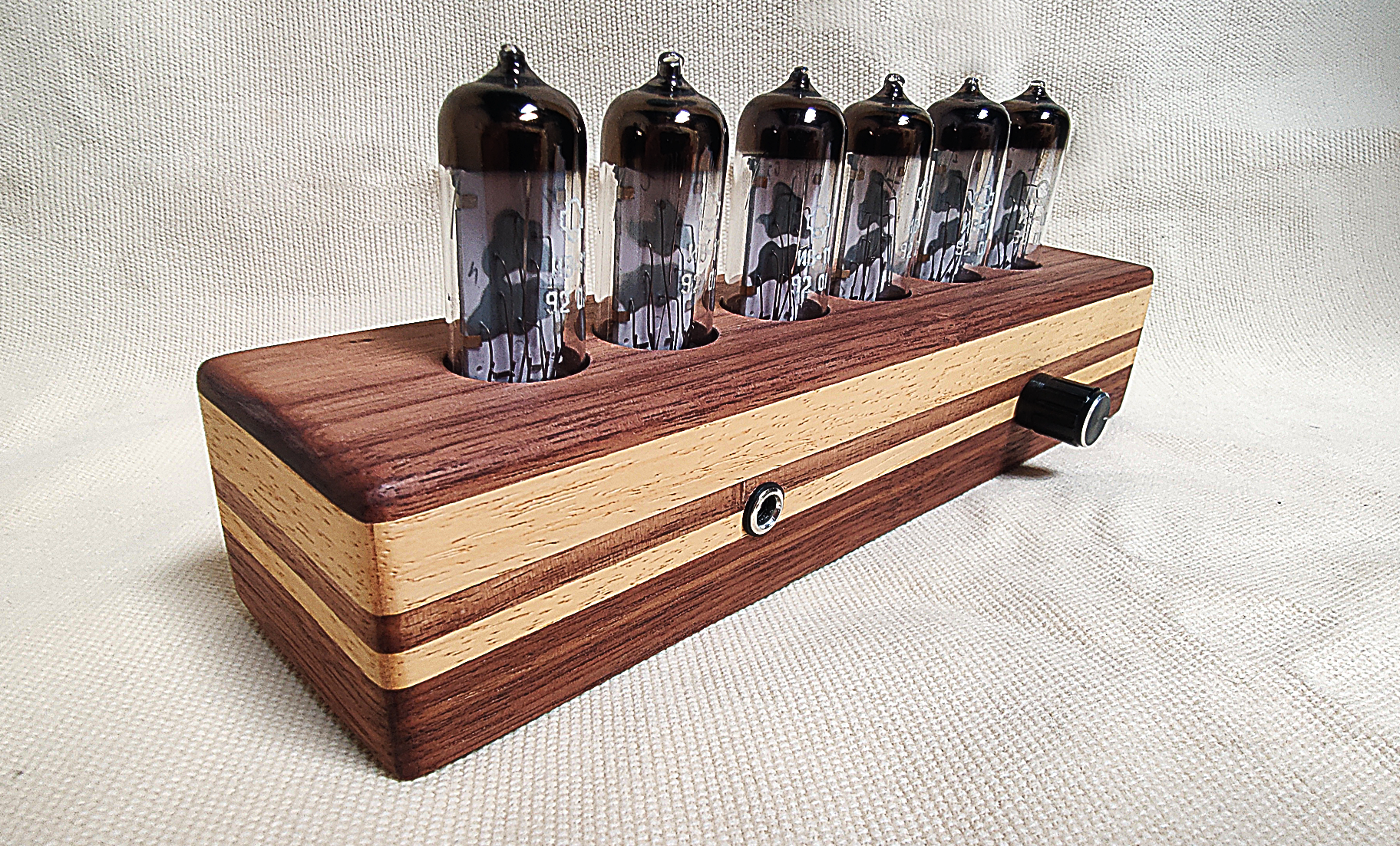 Walnut and Abachi 6 digit VFD with Plug view 2.png