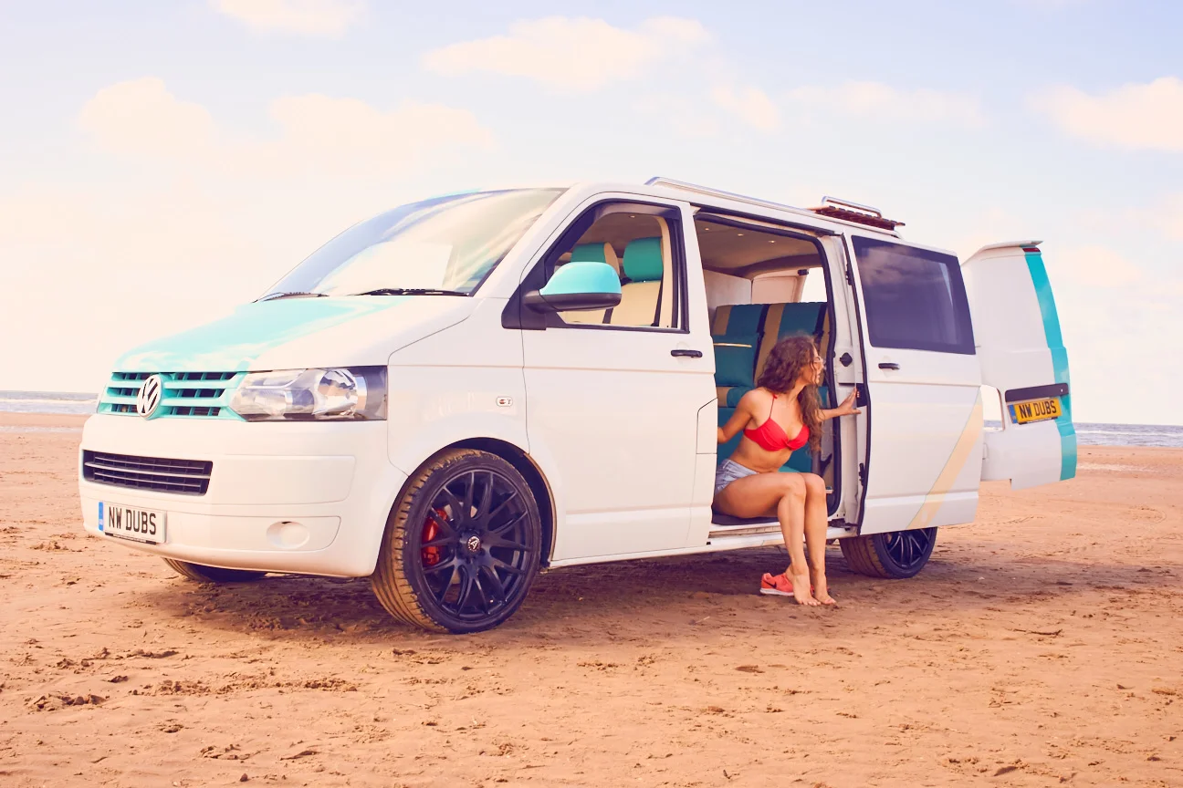 ALPHA TIDE SMALL LIFESTYLE 20.jpg