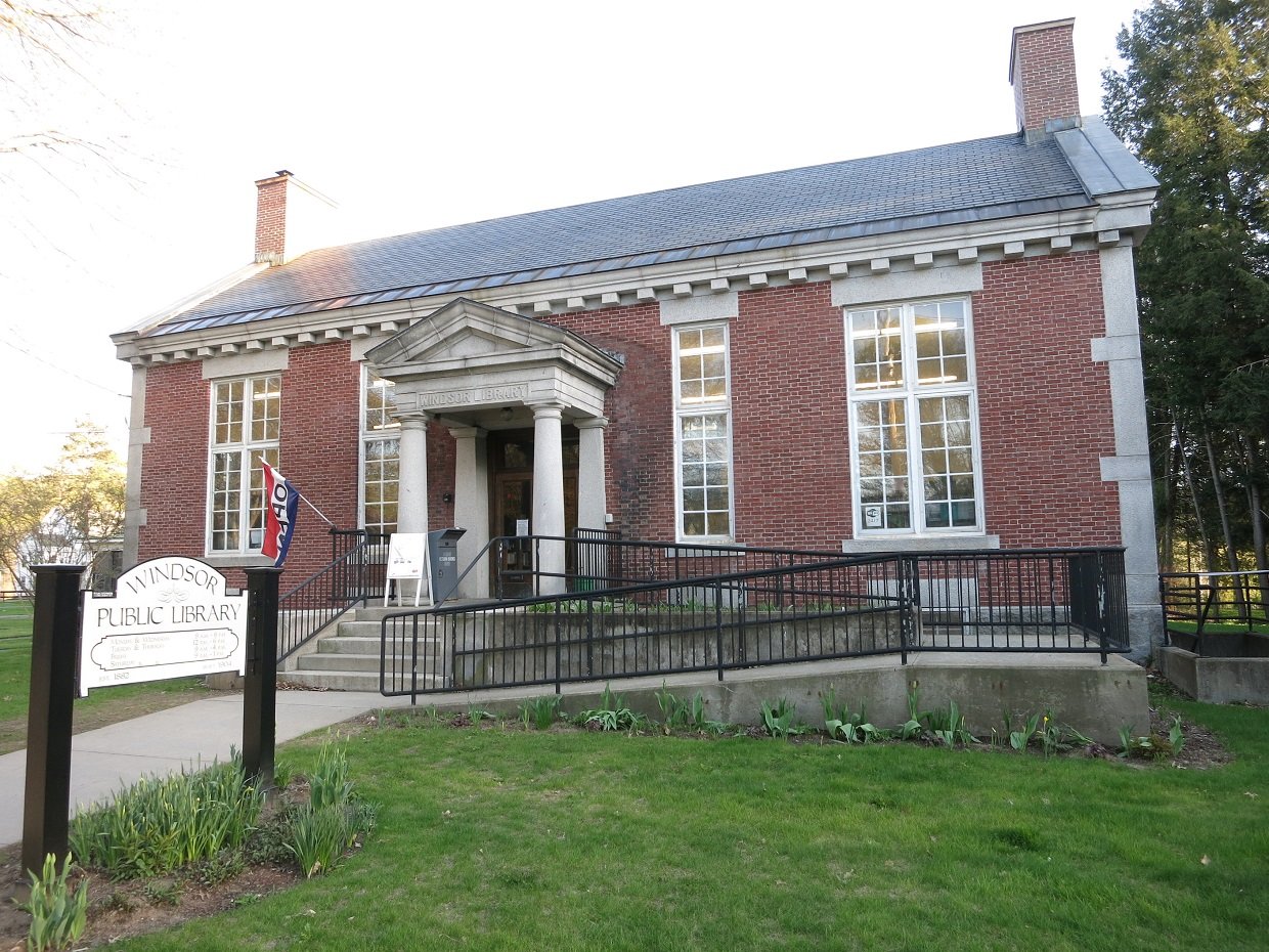 Windsor_VT_Library.jpg