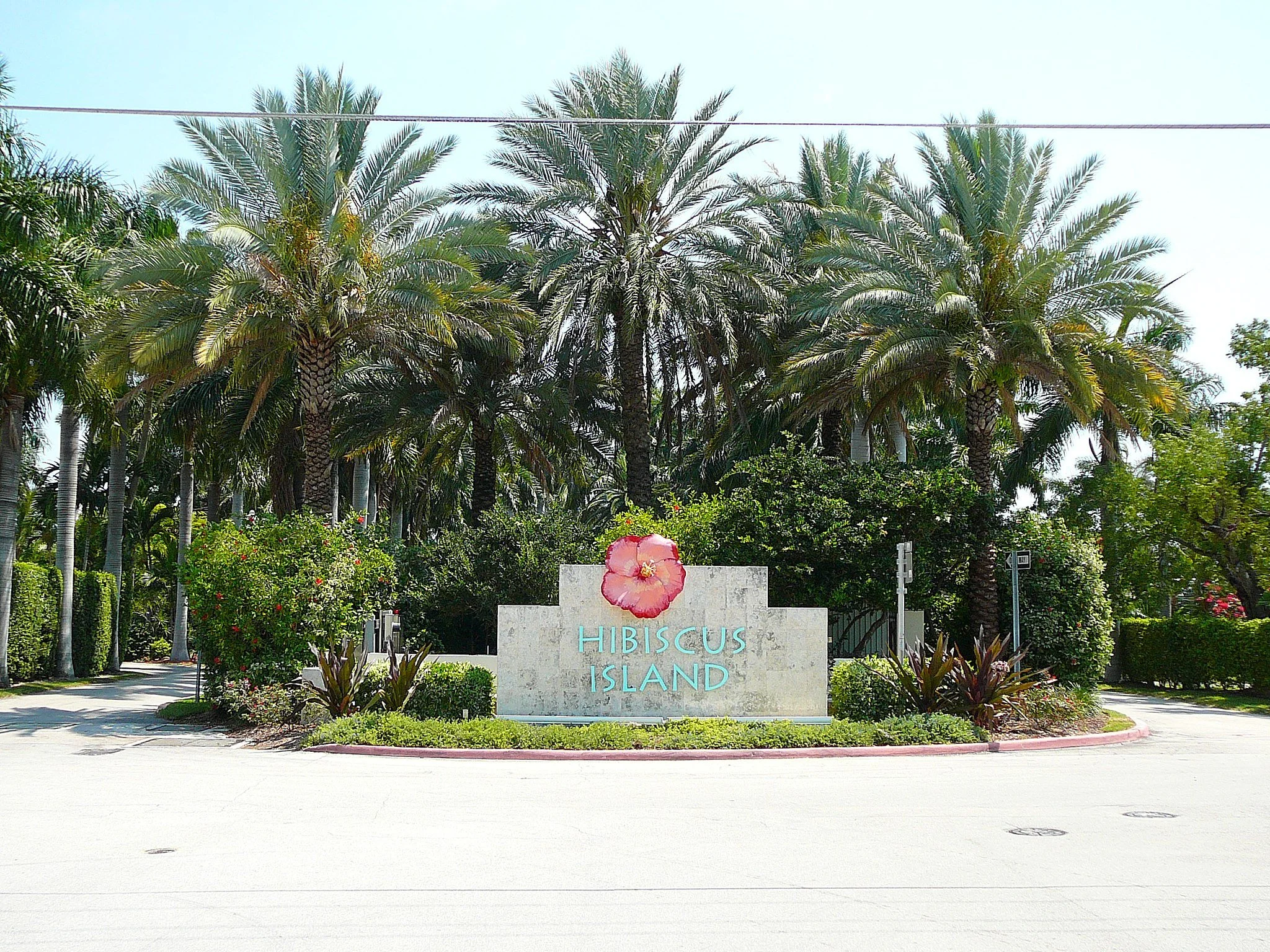 Hibiscus-island.jpg