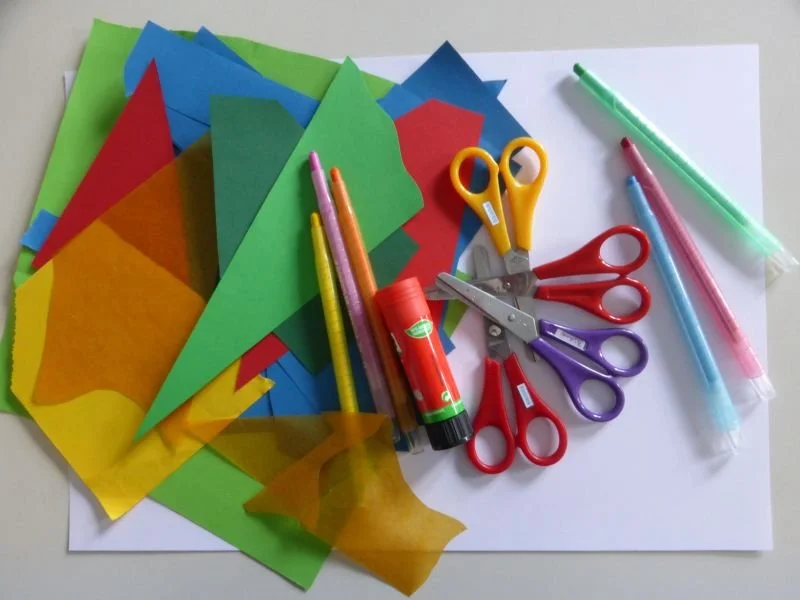 Kindermalen und -basteln 