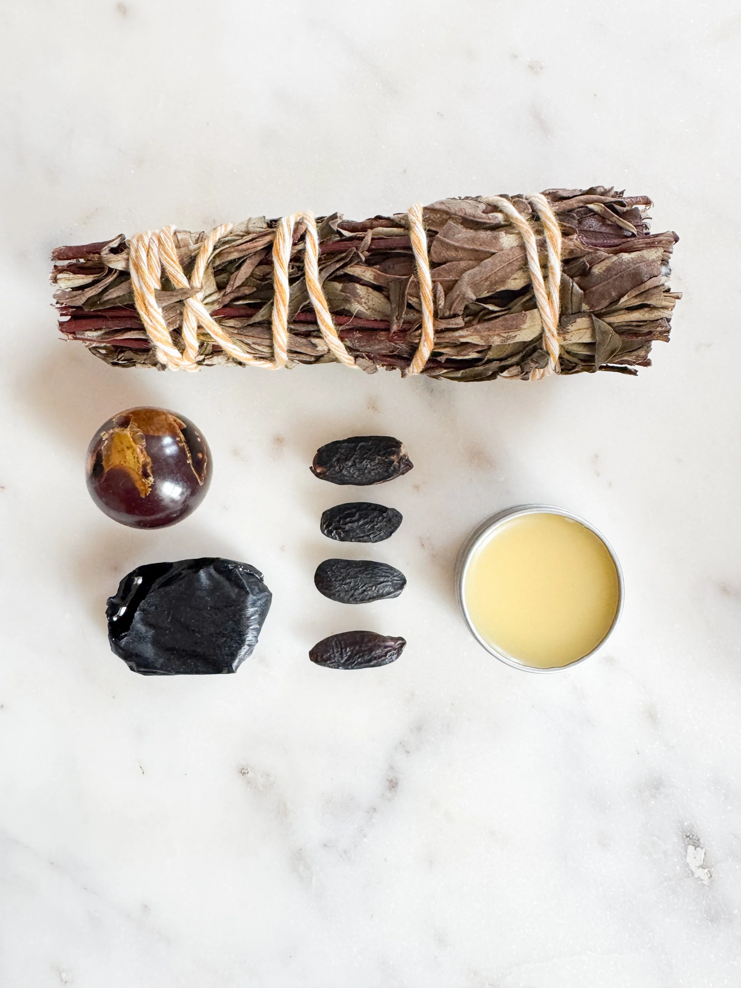 Amber Solid Perfume 100% Botanical (vegan) — Alchemy