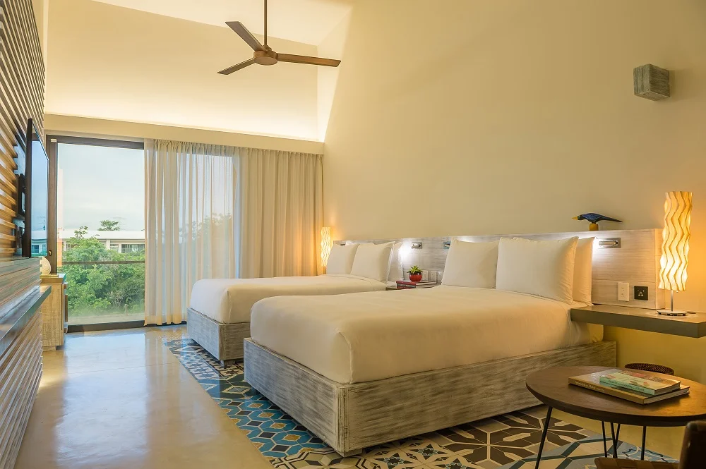 Andaz1.jpg