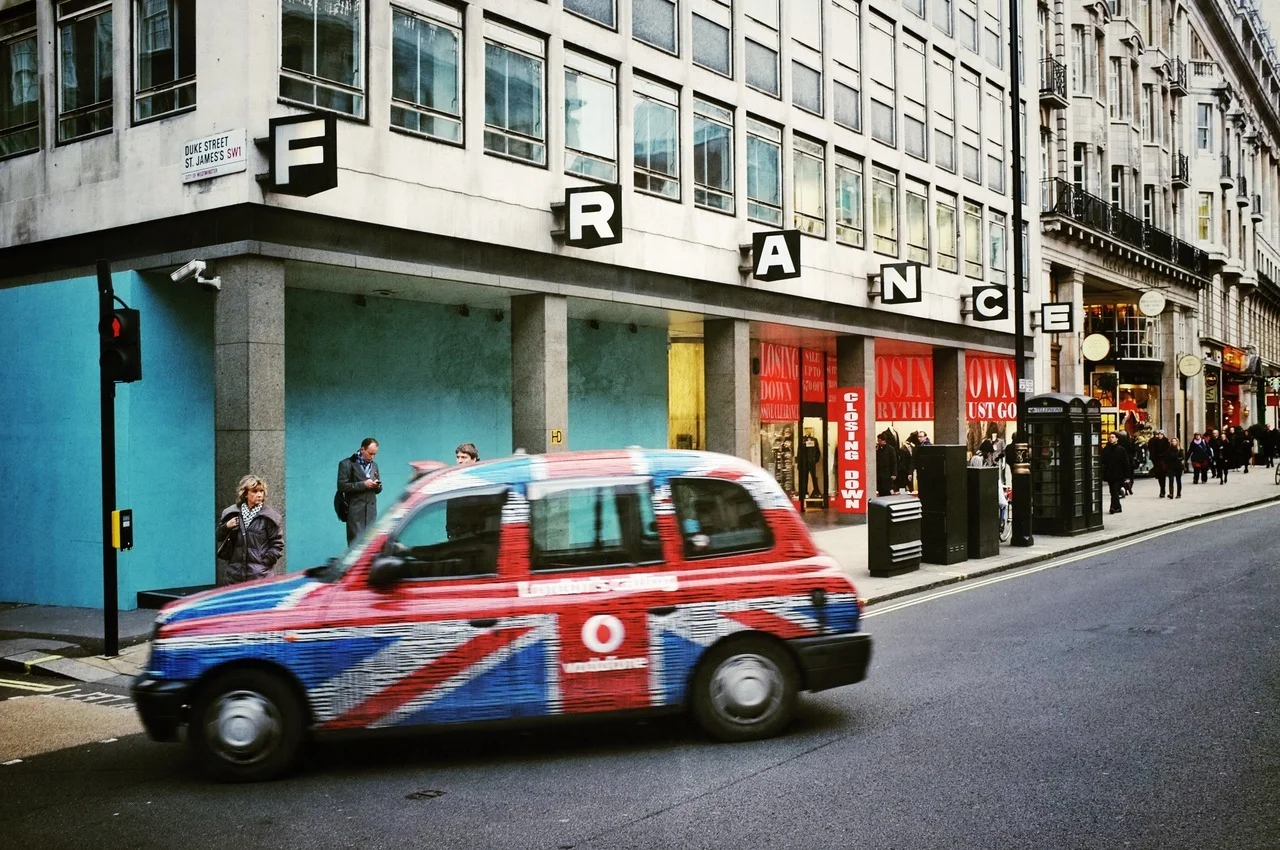 318 - France in London
#FujiX100 #366project