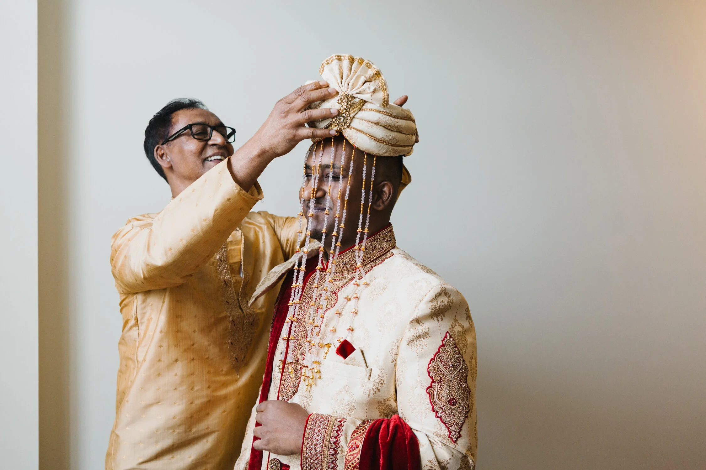 Indian_Guild Inn_Wedding_Photography_Toronto--31.jpg